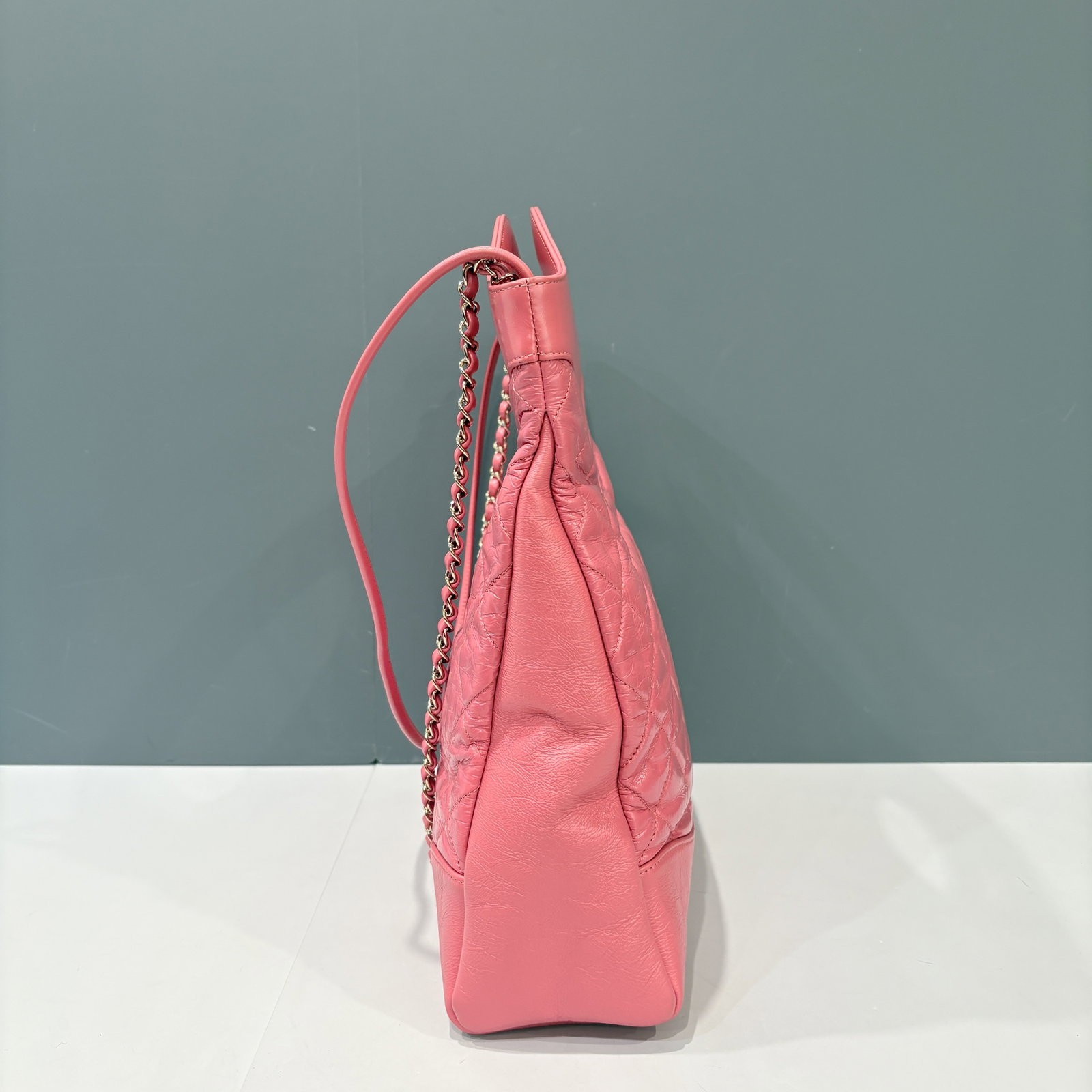 Chanel 31 Shoppinng Bag Pink Crumpled Calfskin (ac031926c1)