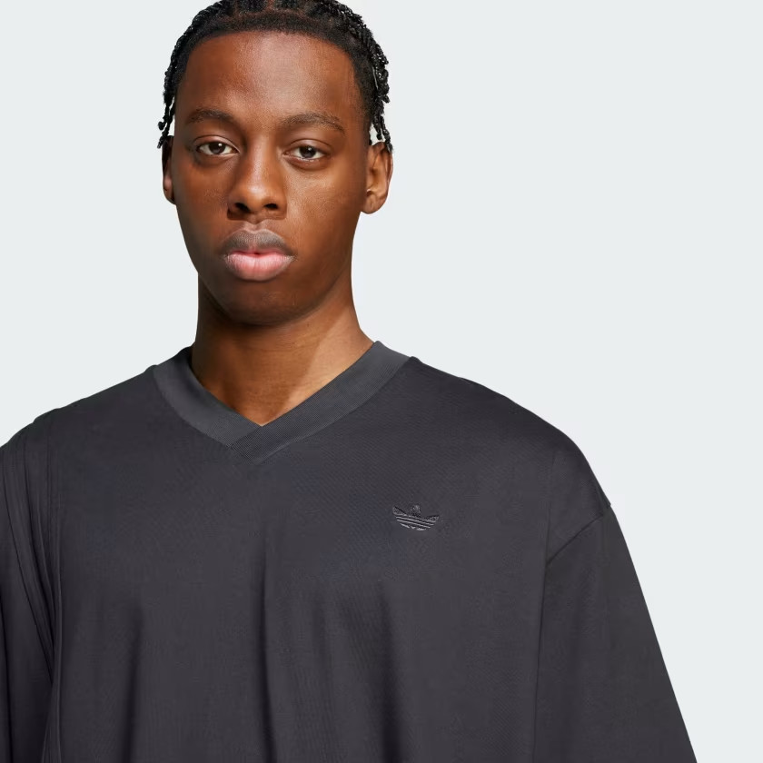 Adidas L Men’s T-Shirt Black Oversized Fit V-Neck Cotton Orignials – JD2301 NWT
