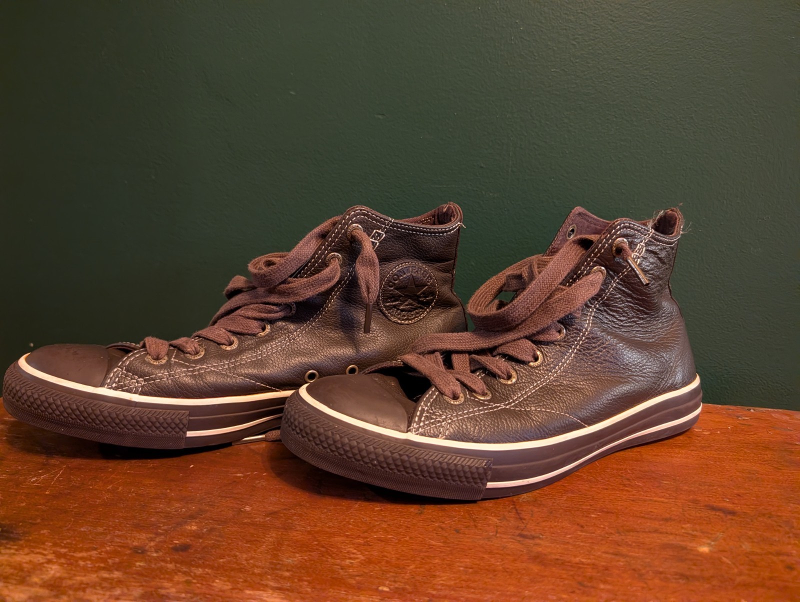 Converse All Star High-Top Leather Sneakers – Dark Brown – Men’s Size 9