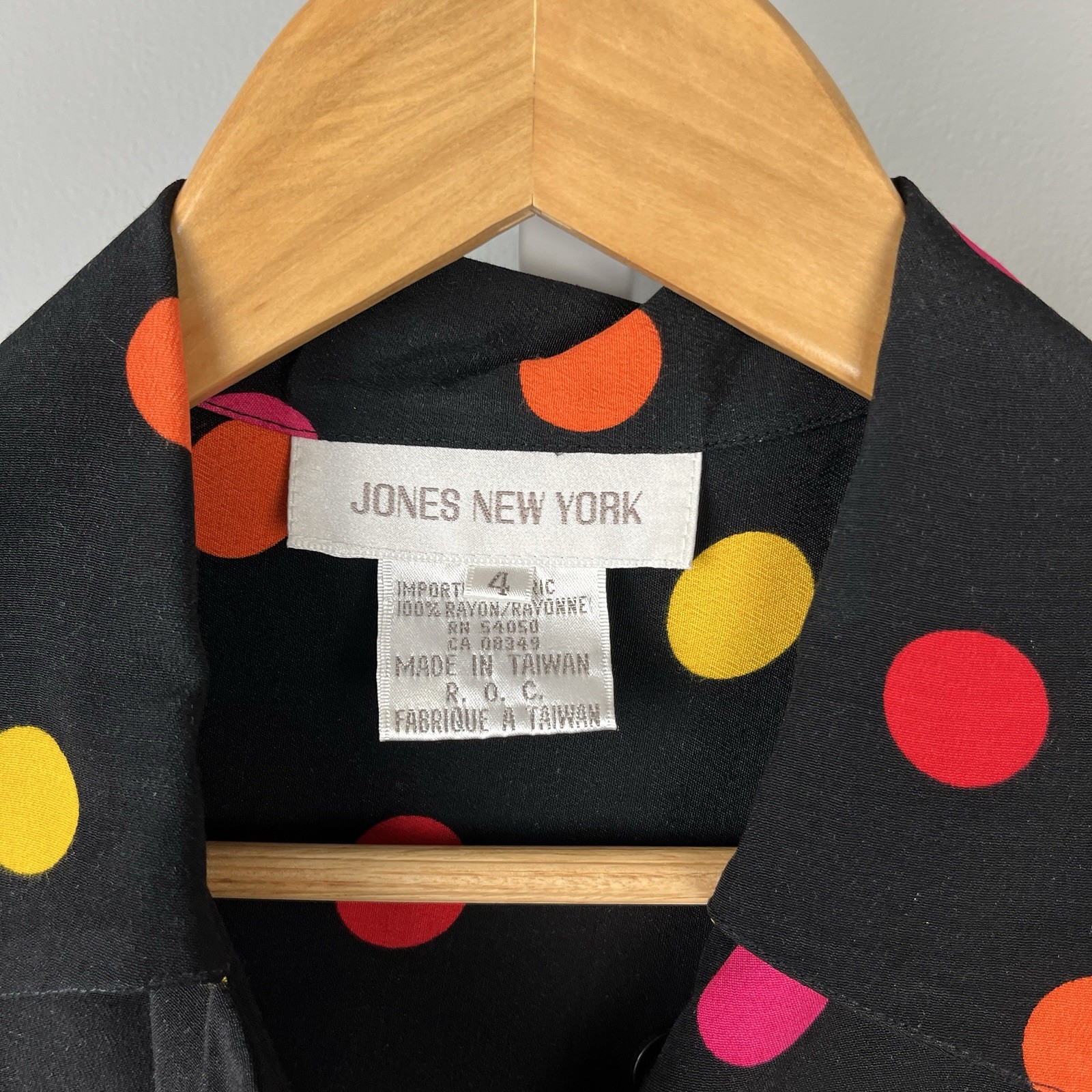 Jones New York Vintage Button Up Shirt Top Womens Size 4 Black Multi Polka Dot