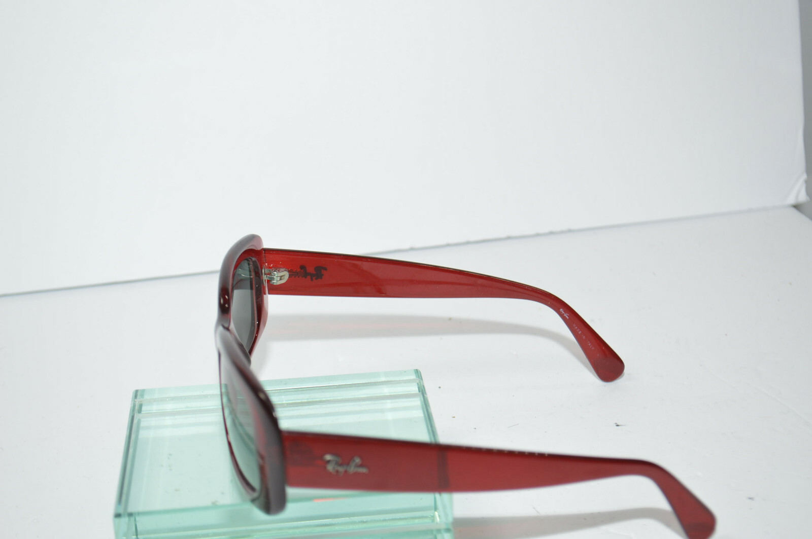 Ray-Ban 4122 Sunglasses Frames Italy