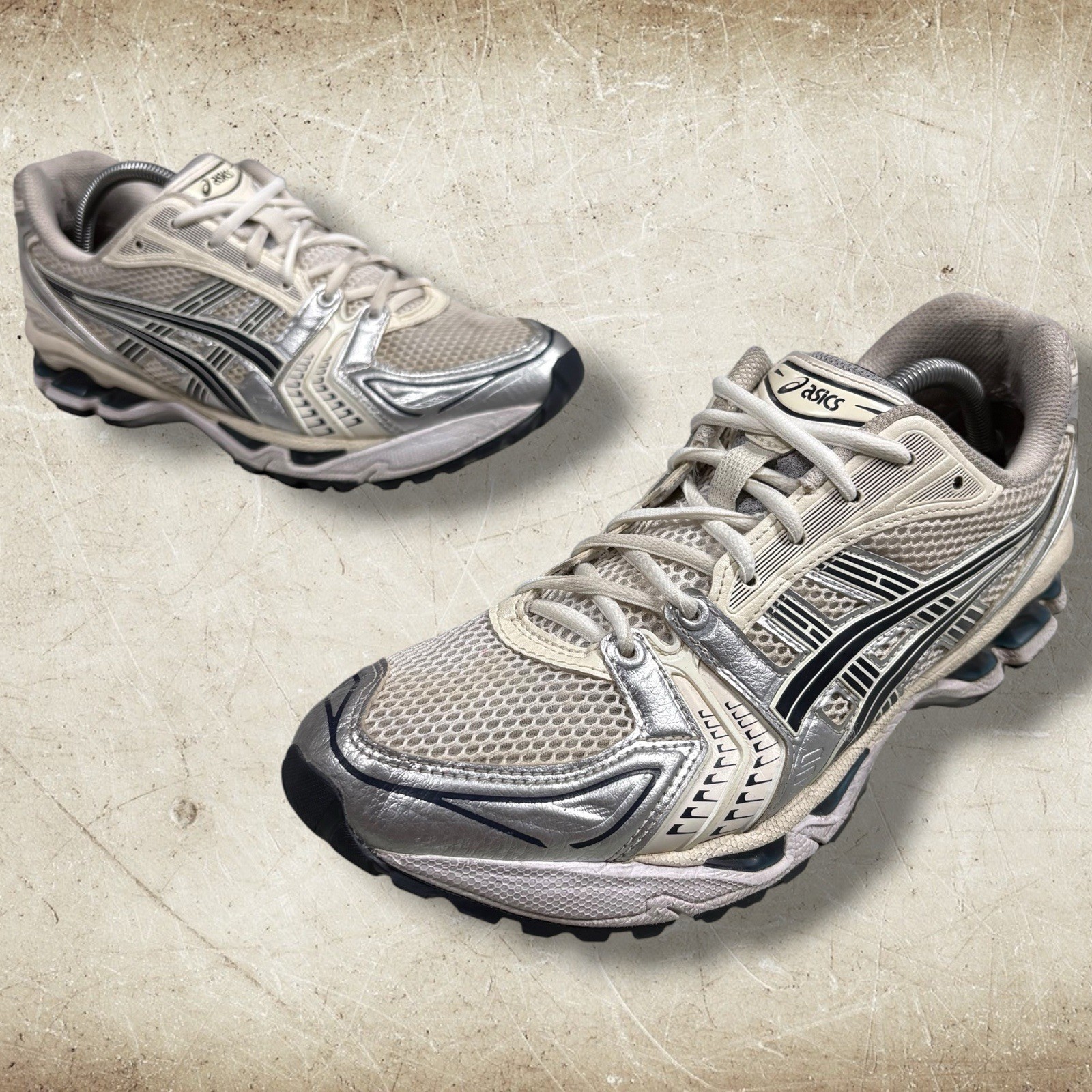 ASICS Gel Kayano 14 Birch Men’s Size 10.5 (Women’s Size 12) 1201A019 Mesh Runner