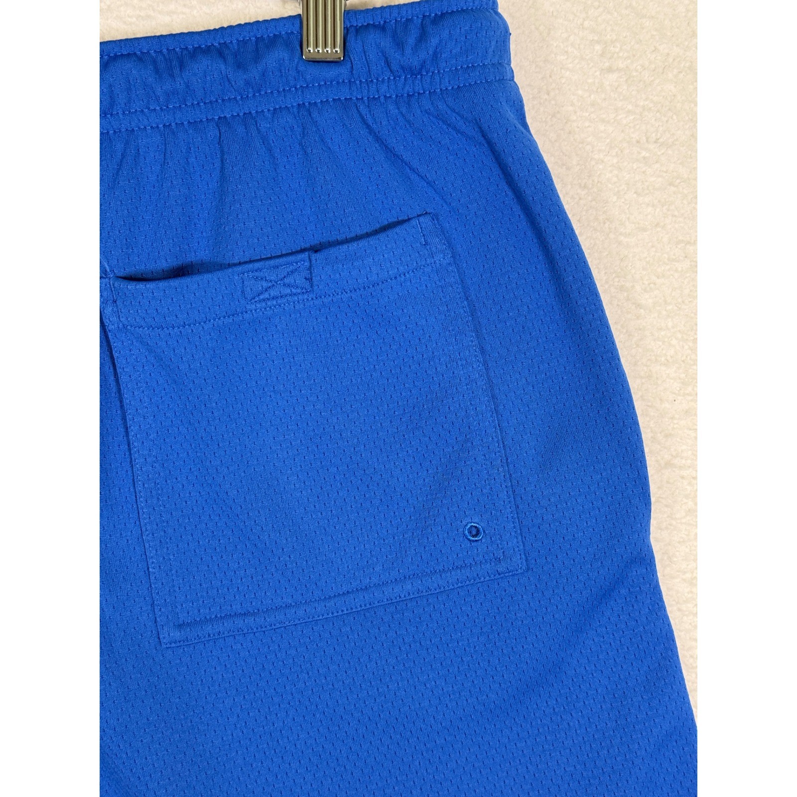 Nike Mens Sportswear Mesh Shorts Royal Blue Above Knee FN3514-480 XL NWT