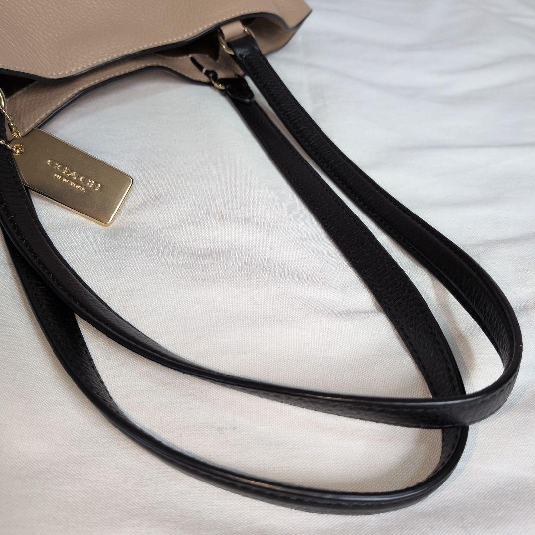 Good condition COACH Andy Tote Shoulder Bag CA165 Leather Beige x Black