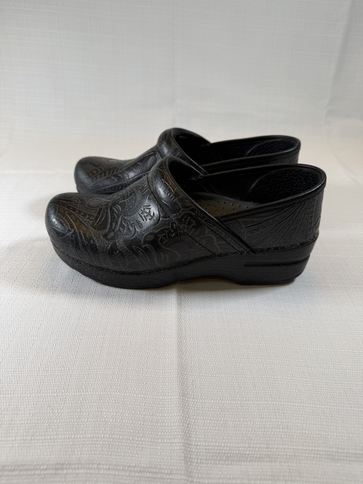 Dansko Professional Clogs EU 37 US 6.5 7 Black Embossed Leather Tooled Shoes