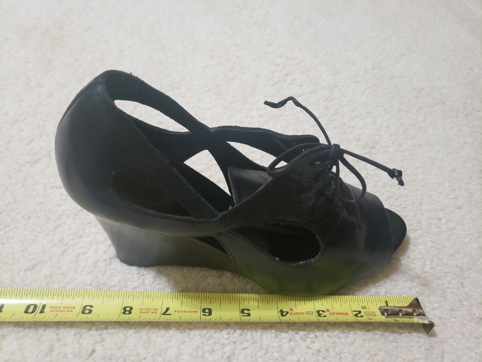 Jessica Bennett JNEO Peep Toe Wedge Lace Up Shoes Cut Out Black Size 8.5