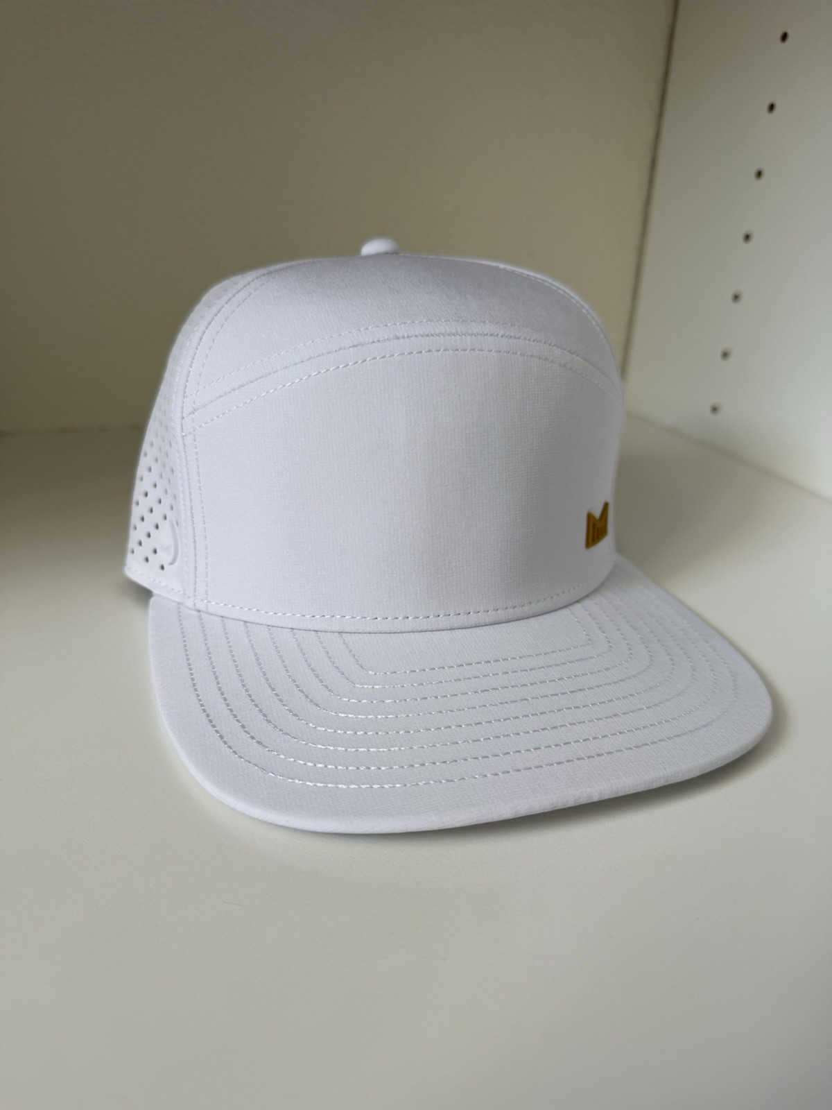 Melin Trenches Hat White/Gum