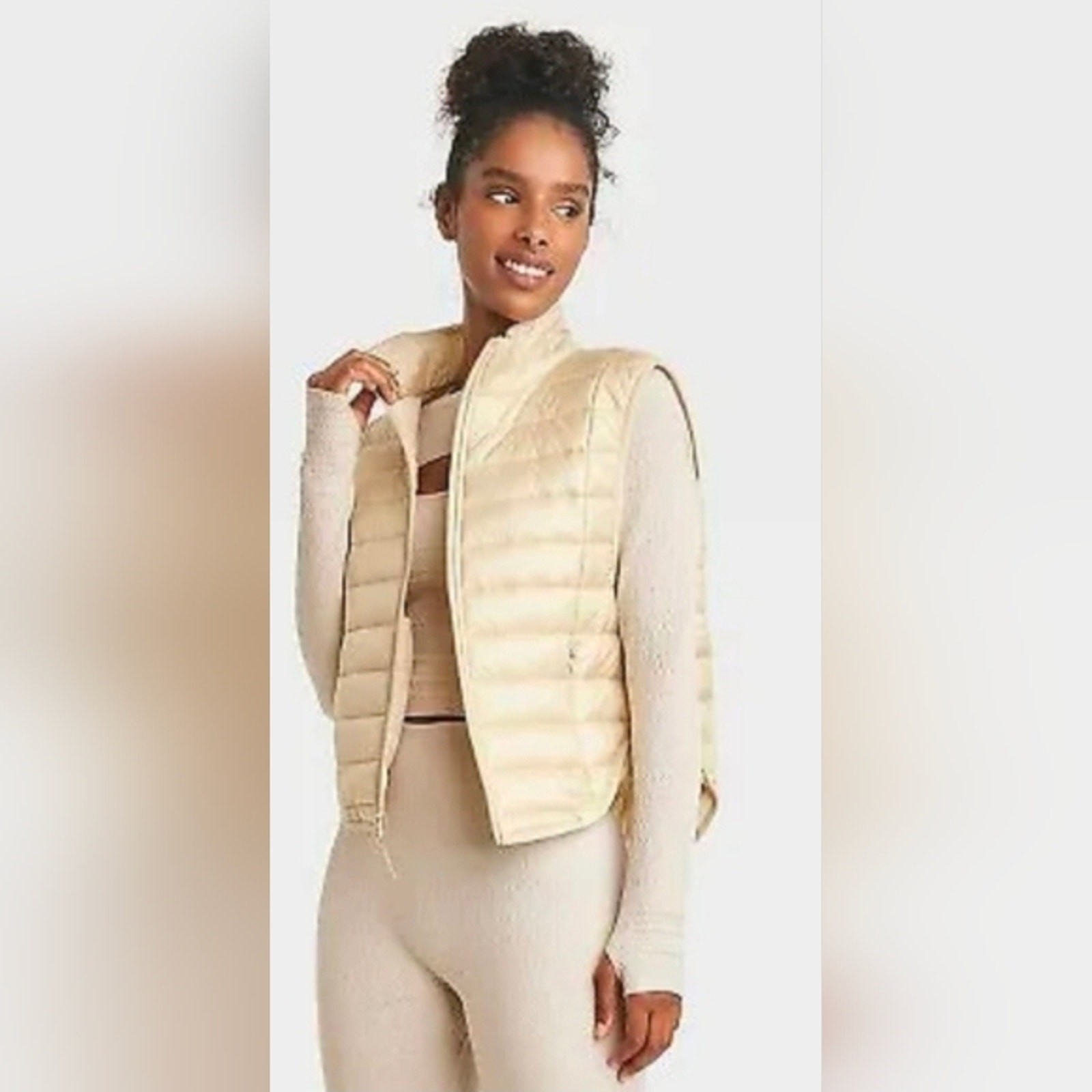 JoyLab Women’s Light Cream Puffer Vest
