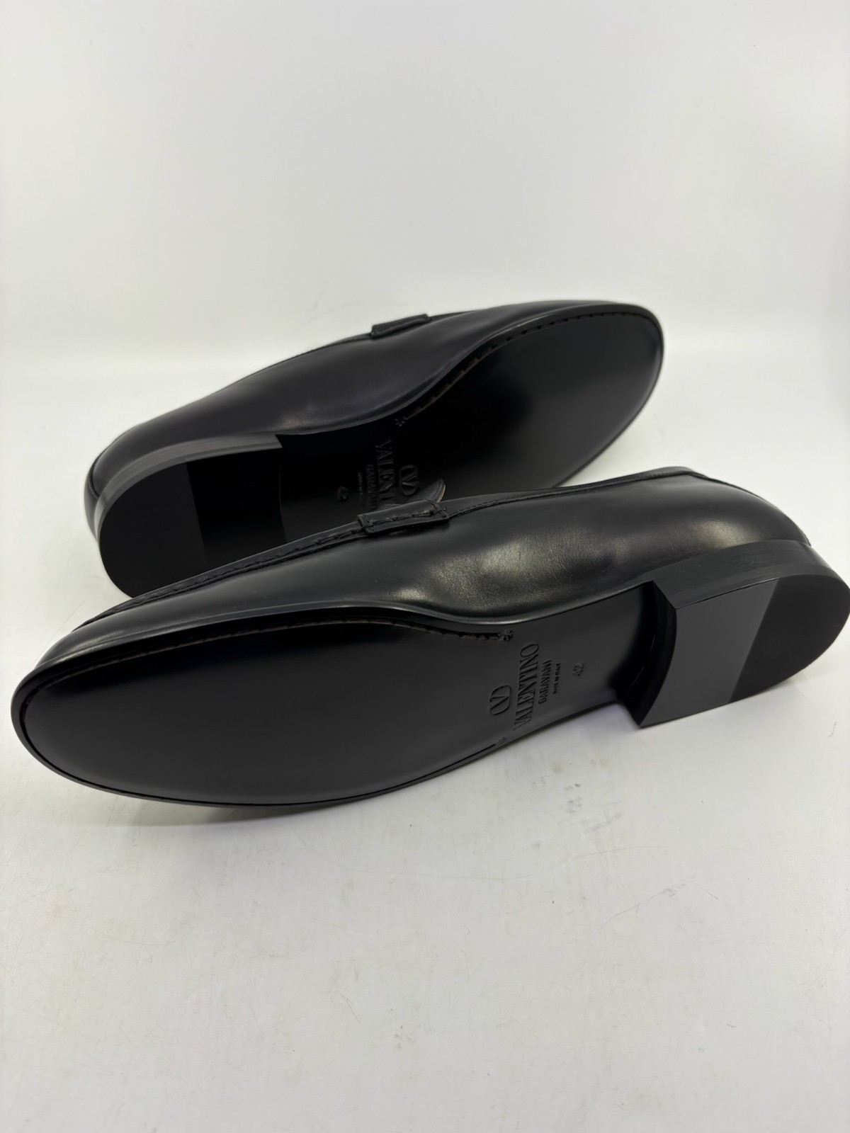 NIB Valentino Garavani Vlogo Penny Loafer Shoes Leather Black Mens EU 42/ US 9