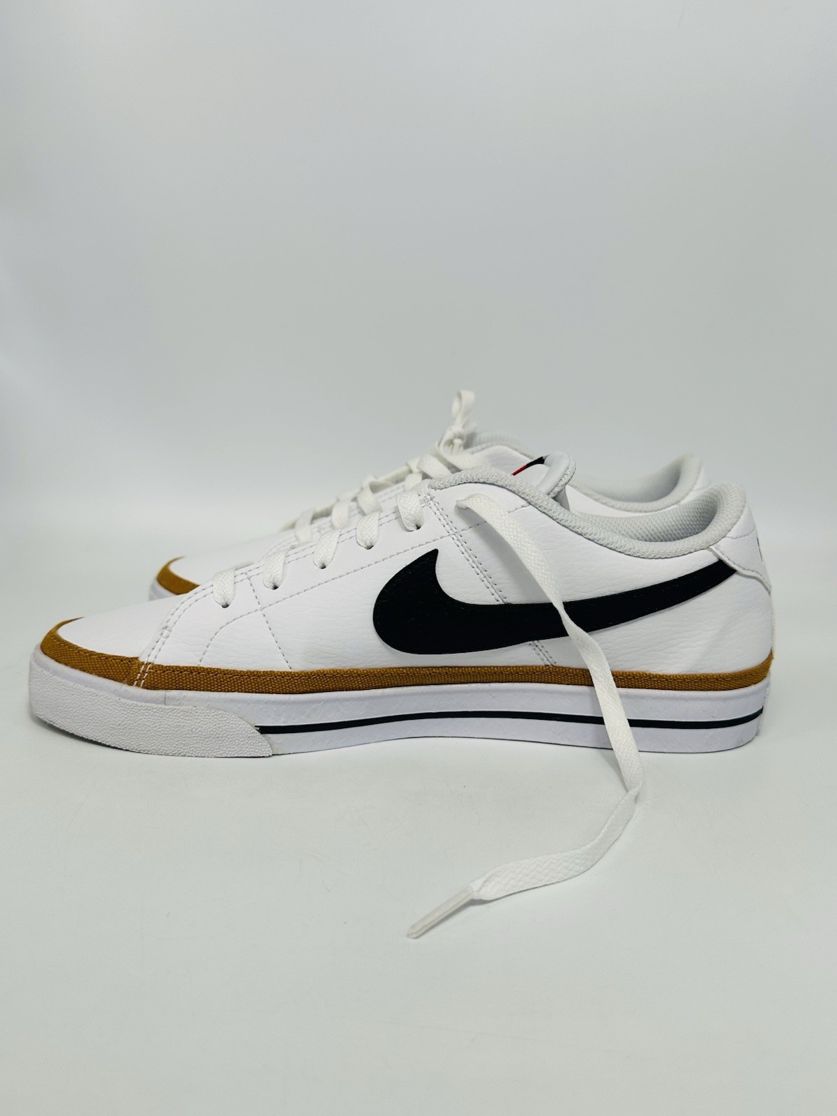 Nike Court Legacy NN Sneakers White/Team Sz 9.5 WOMENS 8 MENS SEE PHOTOS NO BOX