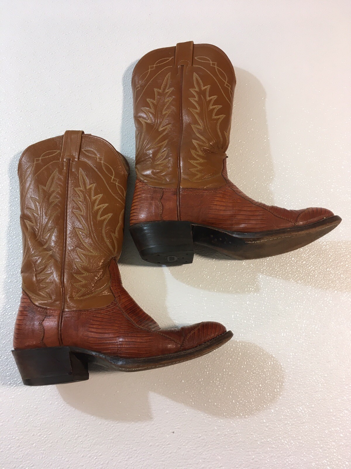 Size 7D / 7 D Men’s Exotic Nocona Boots ~ Style 9077￼ ~ Bright Brown