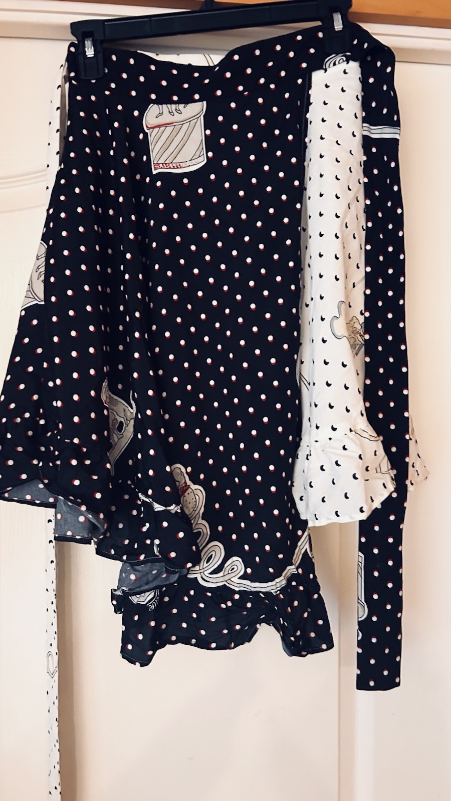 Adorable and unique cute France 🇫🇷 skirt By Loewe