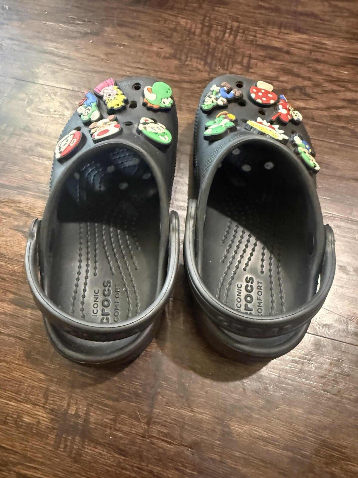 Crocs Classic Clog Black Super Mario Jibbitz Charms Slip-On Unisex Kids US 11