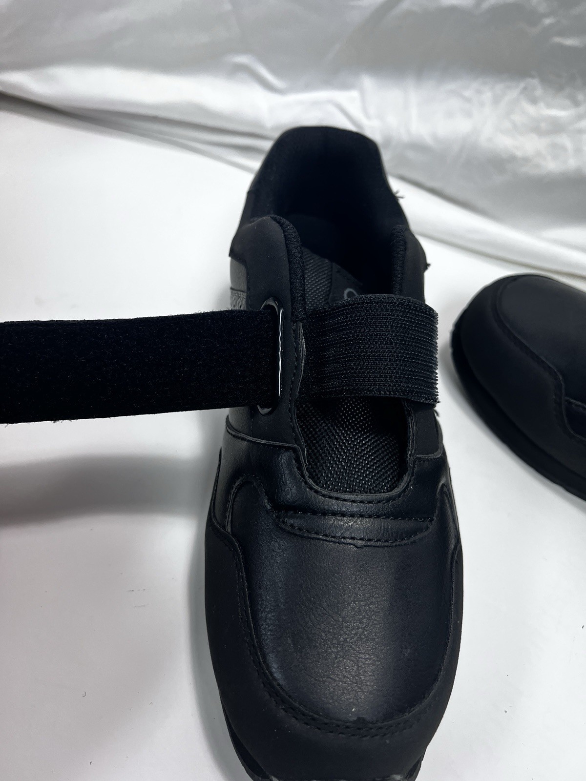 Omega Men’s Walking Shoes Size 7 D Black 43A-01 Comfort Zone Hook/Loop