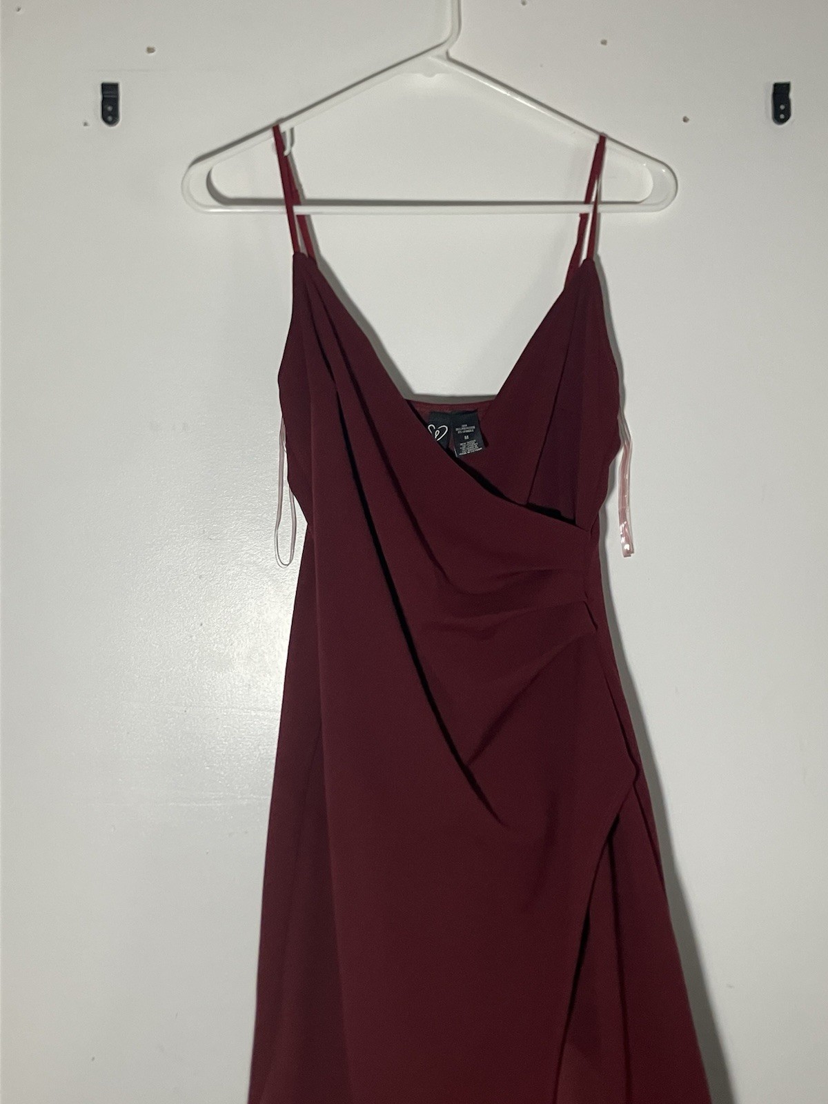 Windsor Burgundy Formal High-Slit Maxi Dress [M]