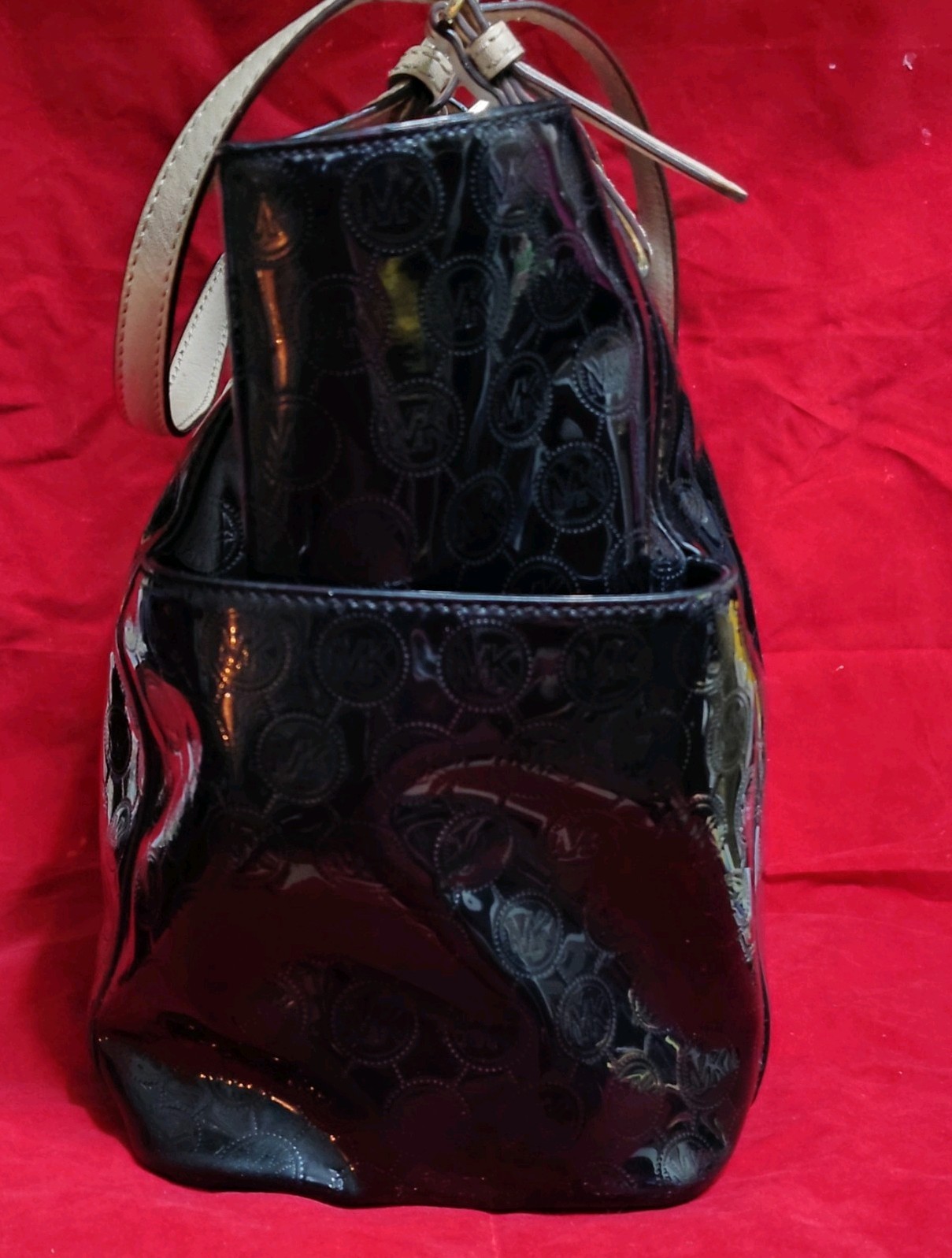 Michael Kors Black Patent Leather Jet Set Tote