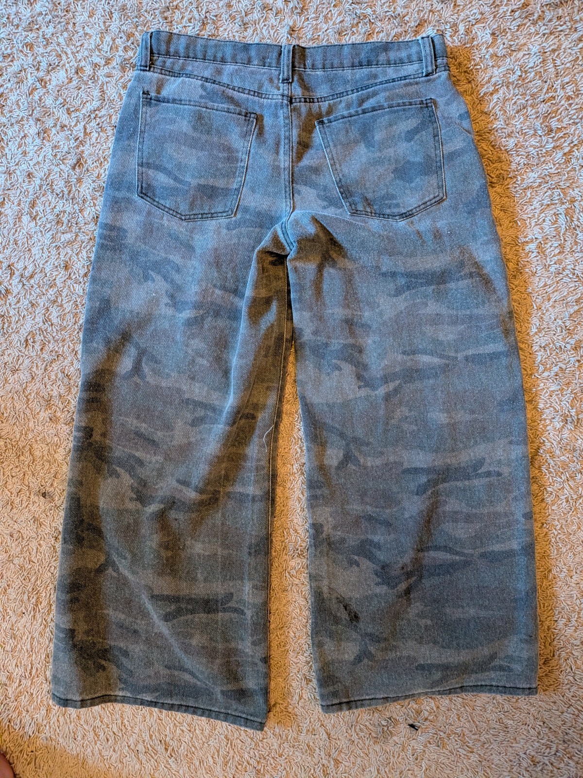 Refrain Men’s Wide-Leg Gray Camo Denim Jeans Medium Wash 5-Pocket