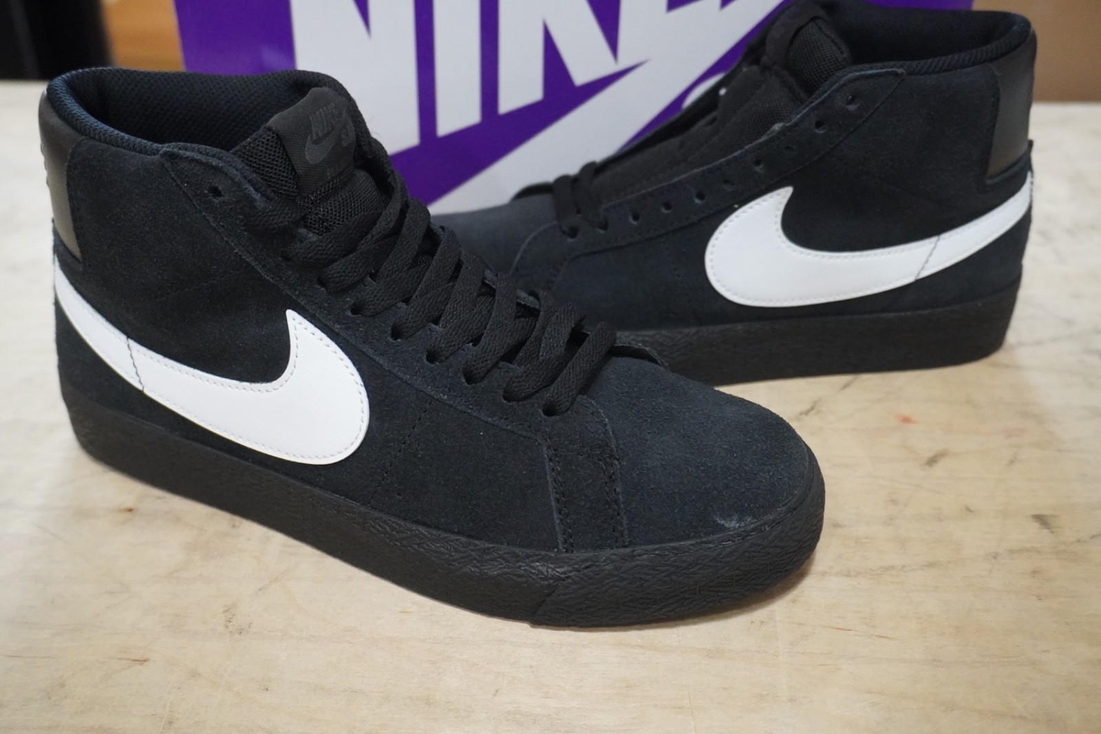 Nike SB Zoom Blazer Mid NEW black 864349-007