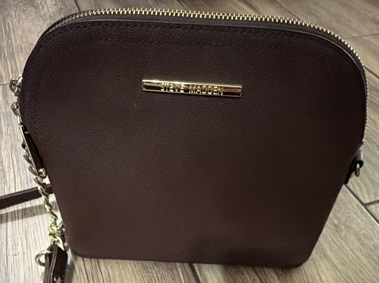Steve Madden dome crossbody bag