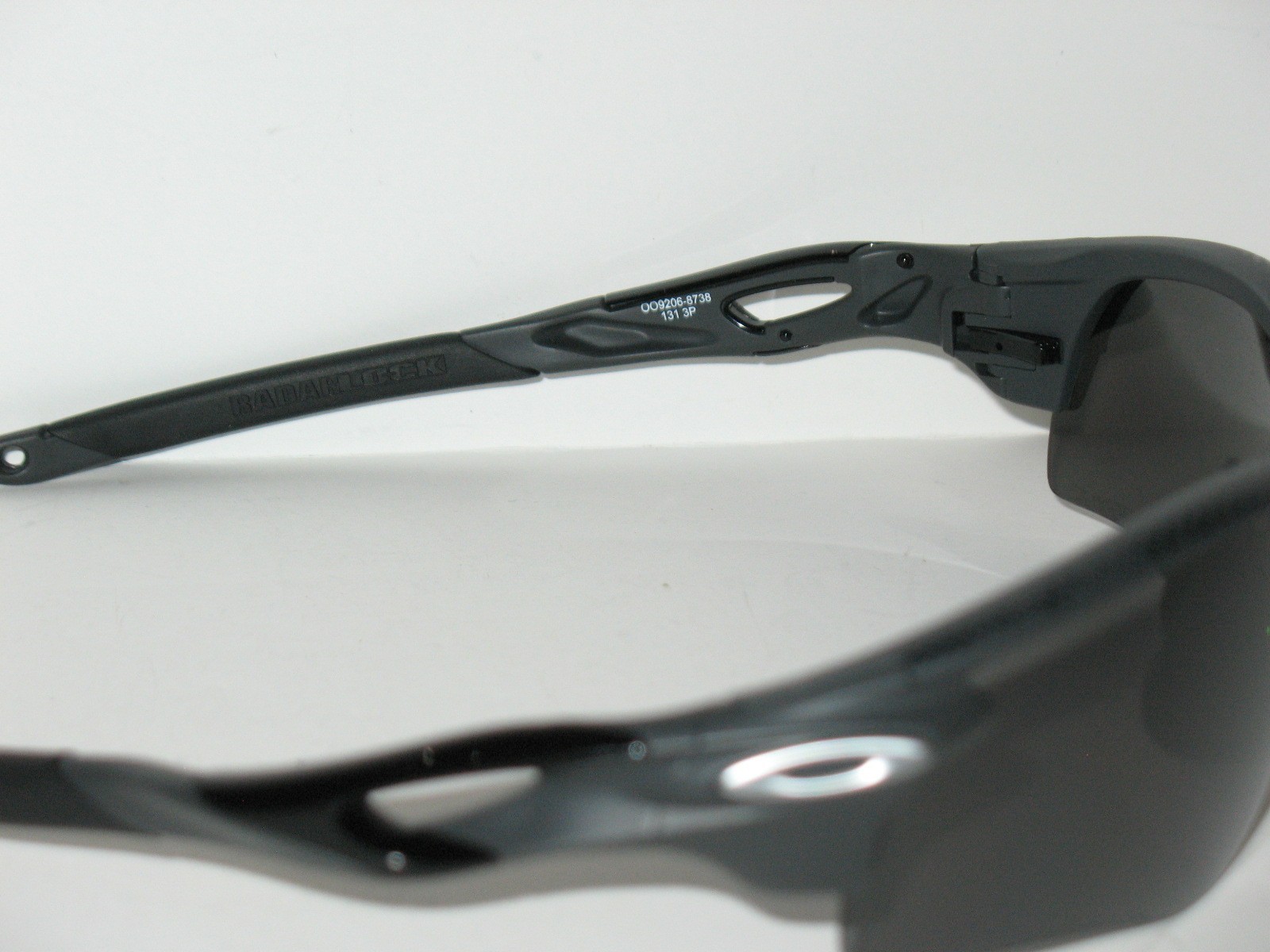 Oakley RADARLOCK High Resolution Carbon Frame Prizm Black Polarized Sunglasses