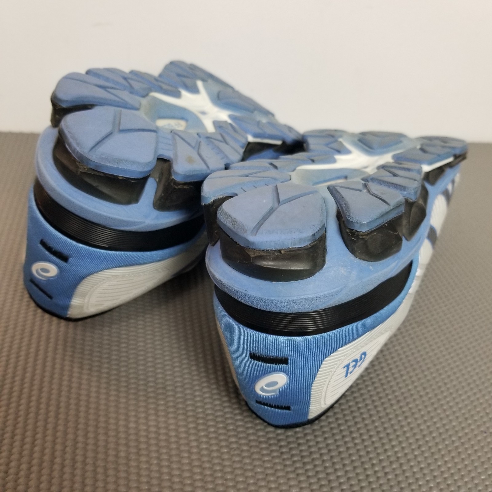 ASICS Sneakers Mens Sz 11 Blue White Black Gel Quantum 360 VII Comfort 1201A481
