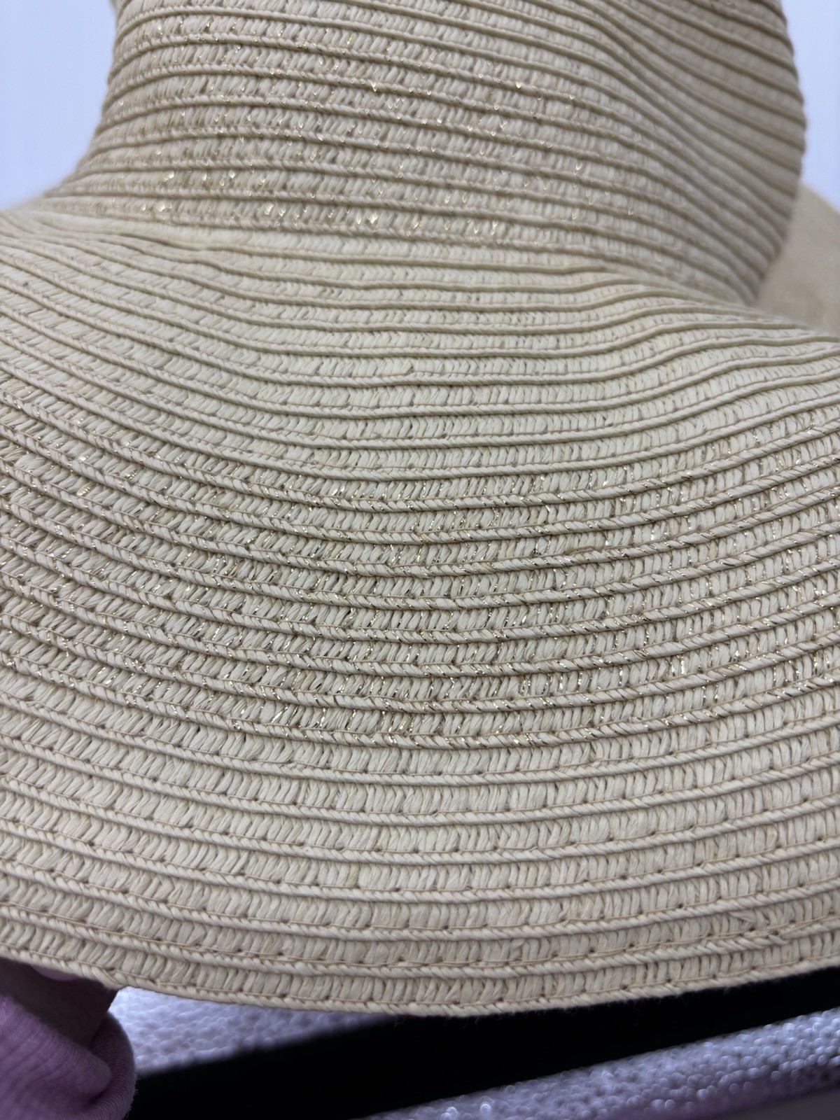 HatAttack Classic Travel Hat Tightly Woven w/ Gold Accent Women’s One Size NWOT