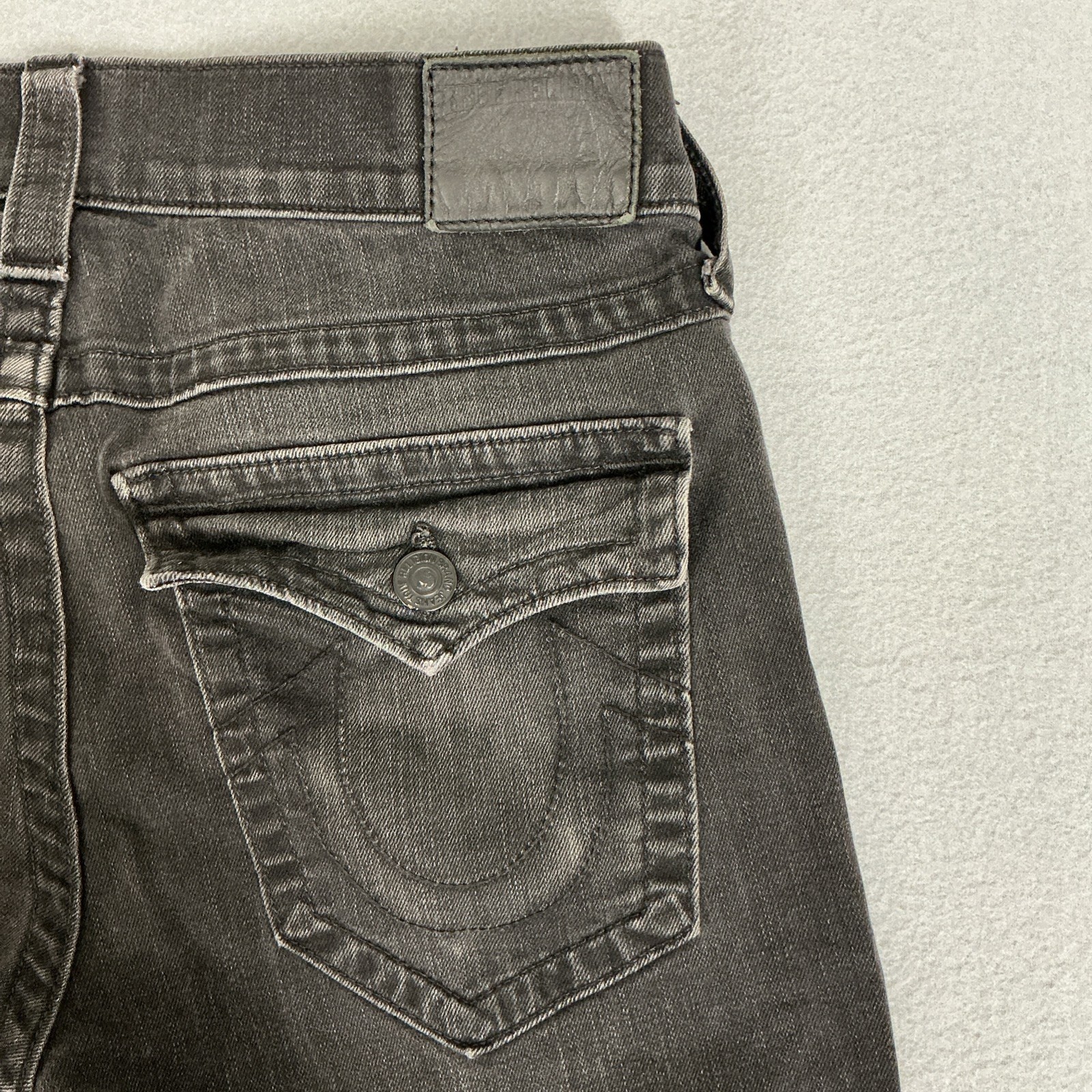 True Religion Black Jeans Men’s size 31 x 32 Ricky with Flaps (0036)