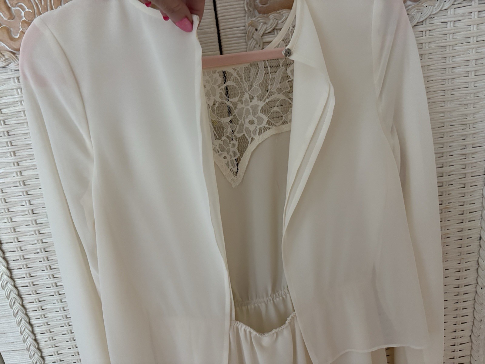 BCBG Generation Ivory Floral Lace Cut Out Back Mini Flare Dress Size Small