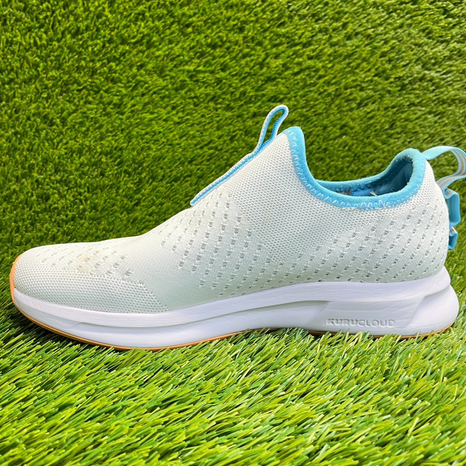 Kuru Atom Womens Size 9.5 White Blue Gum Athletic Walking Slip On Shoes Sneakers