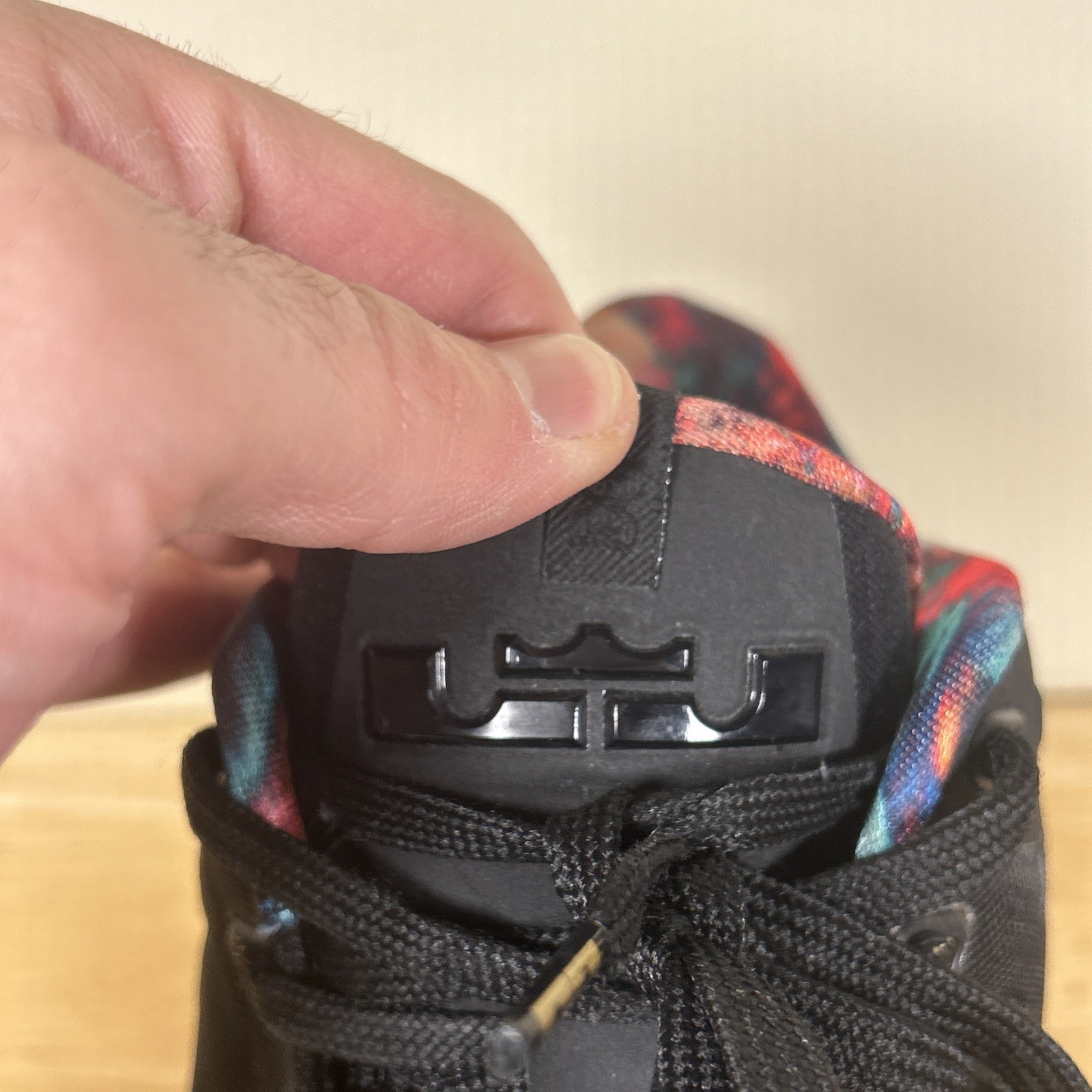 Size 10 – Nike Max LeBron 11 Low Gum Black Leather (642849-078) w/ Original Box