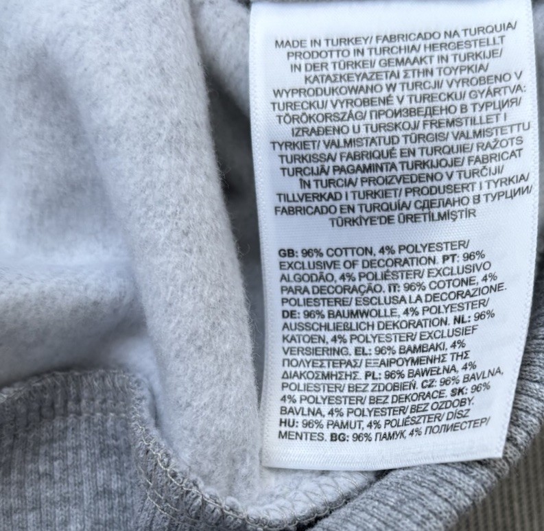 The North Face Men’s Full Zip Hoodie Size XL (Pit To Pit 25.5 Inches)