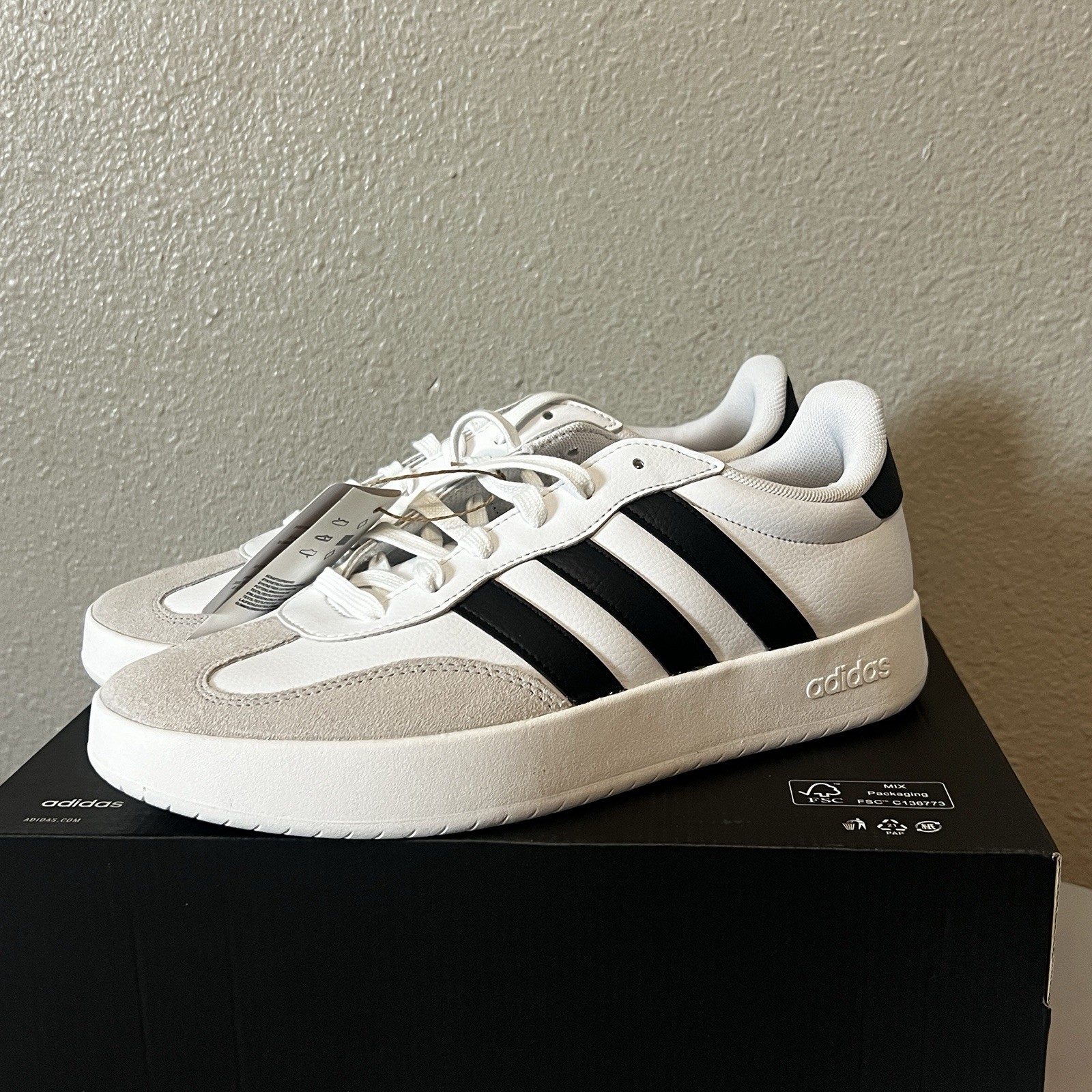 Mens Size 10 Adidas Barreda ‘White Black Grey’ JI2306 Unisex