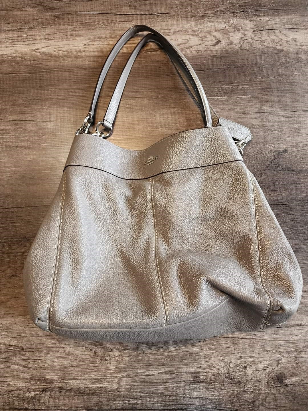 Coach Bag Gray No. H1857-F28997 Used