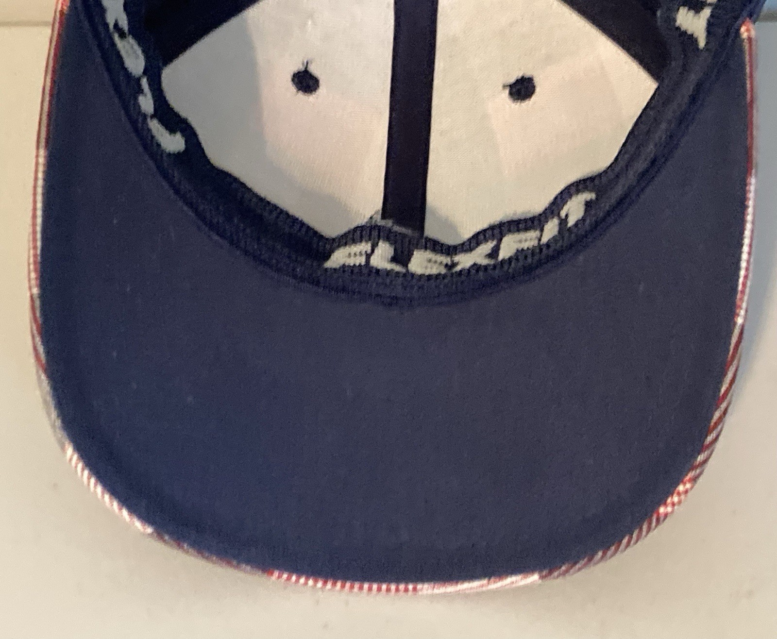Kangol Plaid Flexfit Baseball Cap Men’s L/XL Embroidered Kangaroo Logo