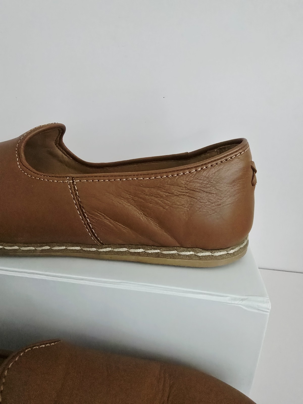 Charix Camel Brown Leather Slip On Flats Loafers Shoes 39 8.75 9 Womens