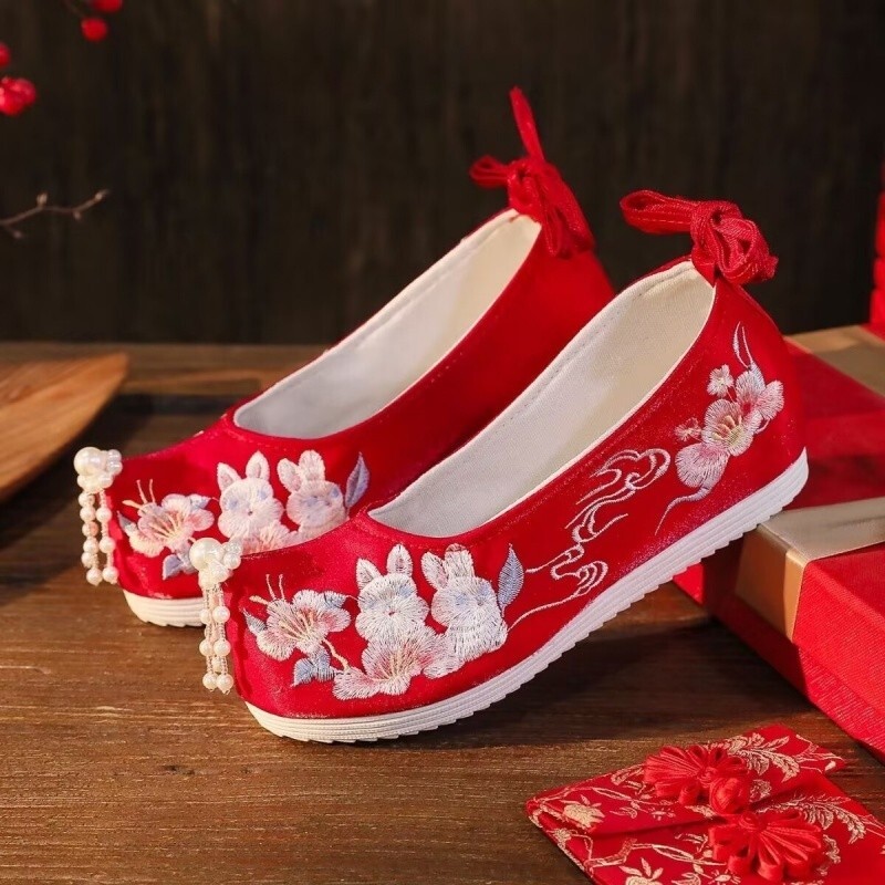 Women Ancient Chinese Traditional Hanfu Embroidery Flat Shoes Daily