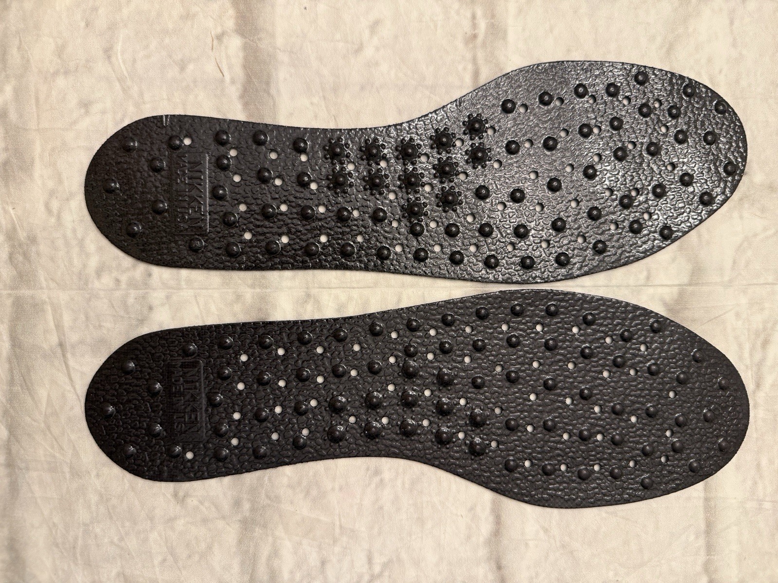 New Nikken Magsteps Magnetic Shoe Inserts Size Medium 7-11 Insoles VTG 2001