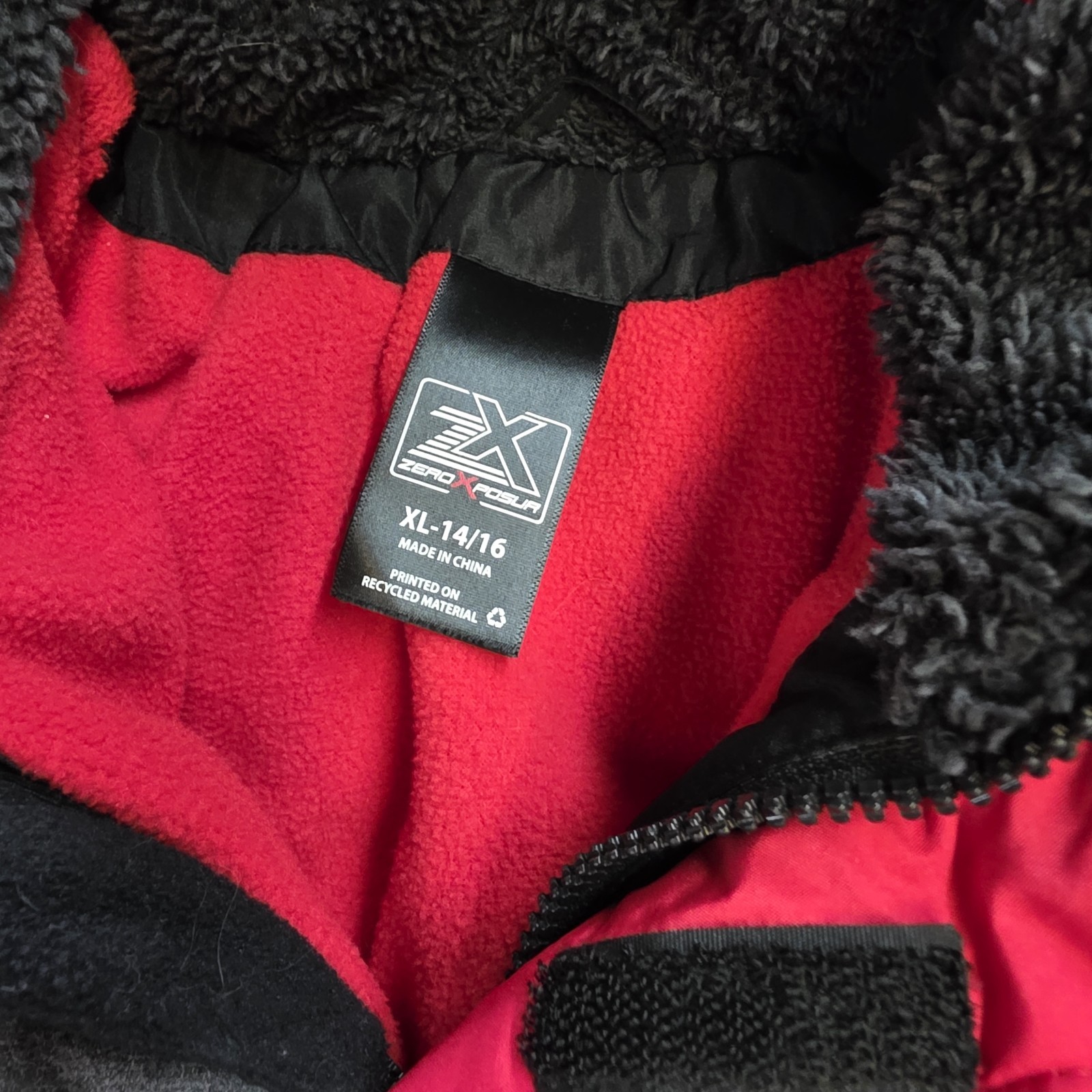 ZeroXposur boy’s winter jacket, Grey & Black With Red Inner Lining XL 14/16