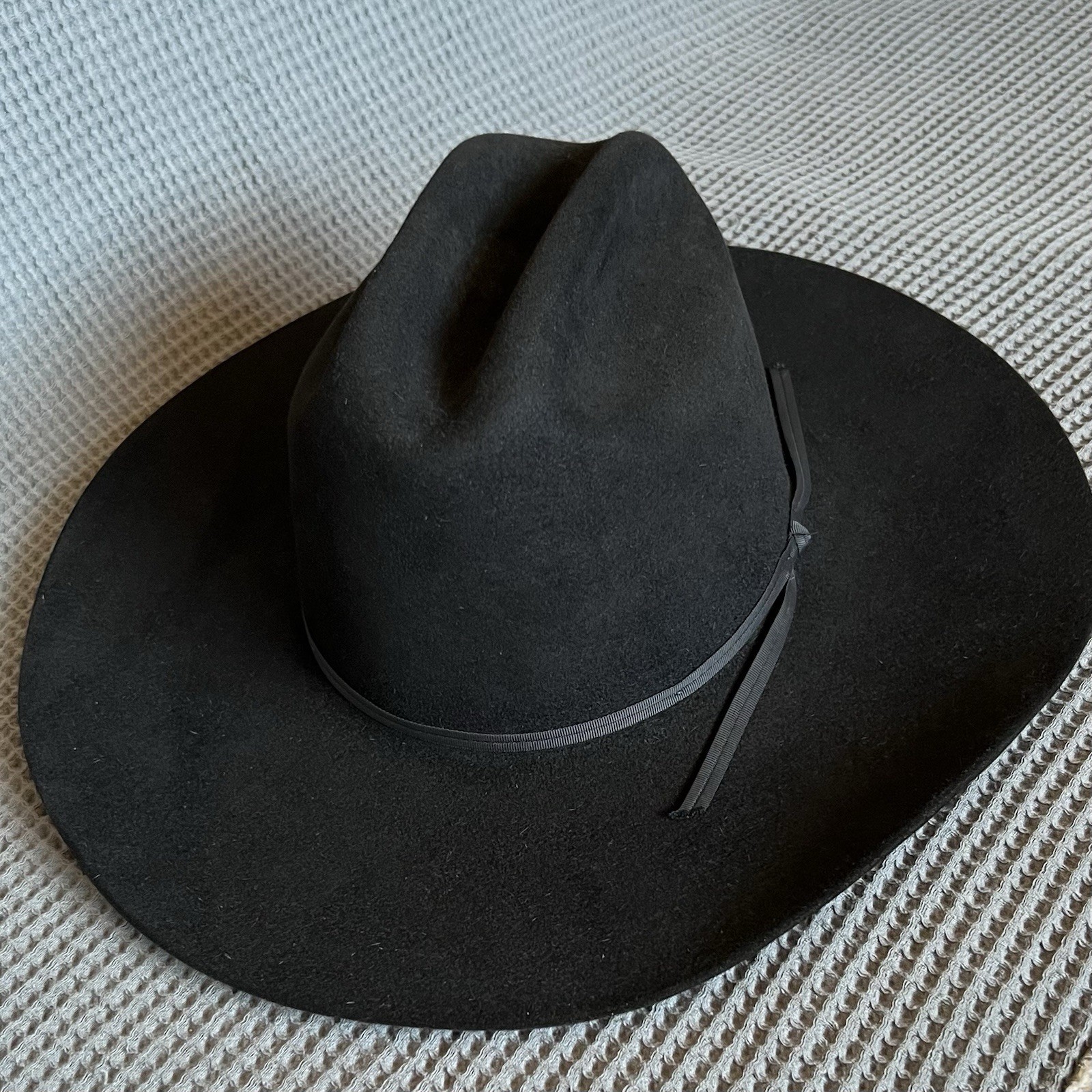 Vintage John B Stetson 4x Beaver Cowboy Hat (Size 6 7/8) Mid-80s Rancher Black