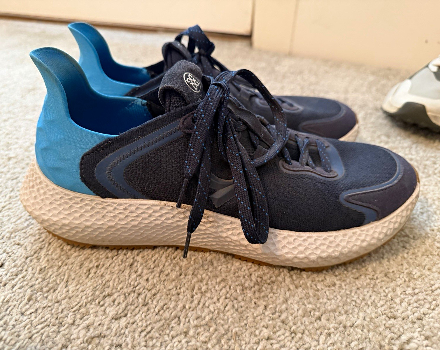 G/FORE Men’s Navy/Blue/White Low Top Lace-Up Golf Athletic Sneakers