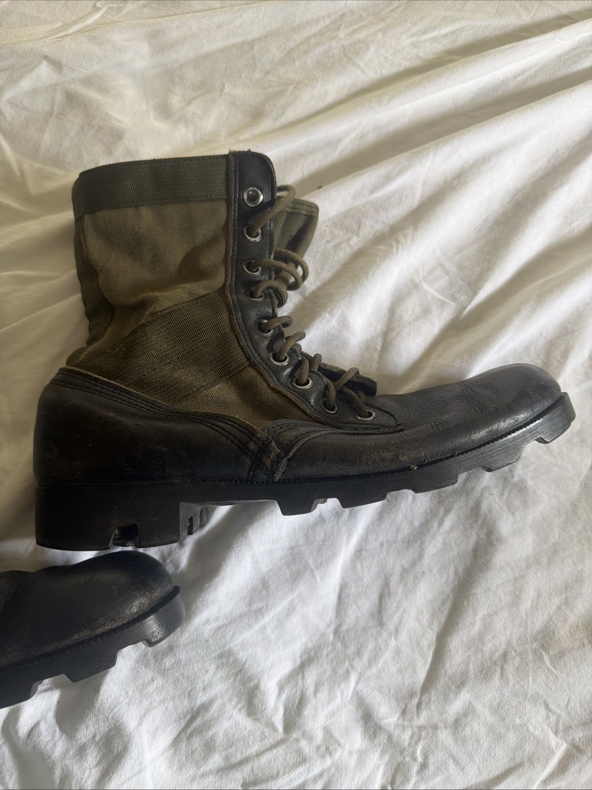 Vintage Late 80’sMilitary Combat Jungle Boots Spike Protective Ro Search 10.5 R
