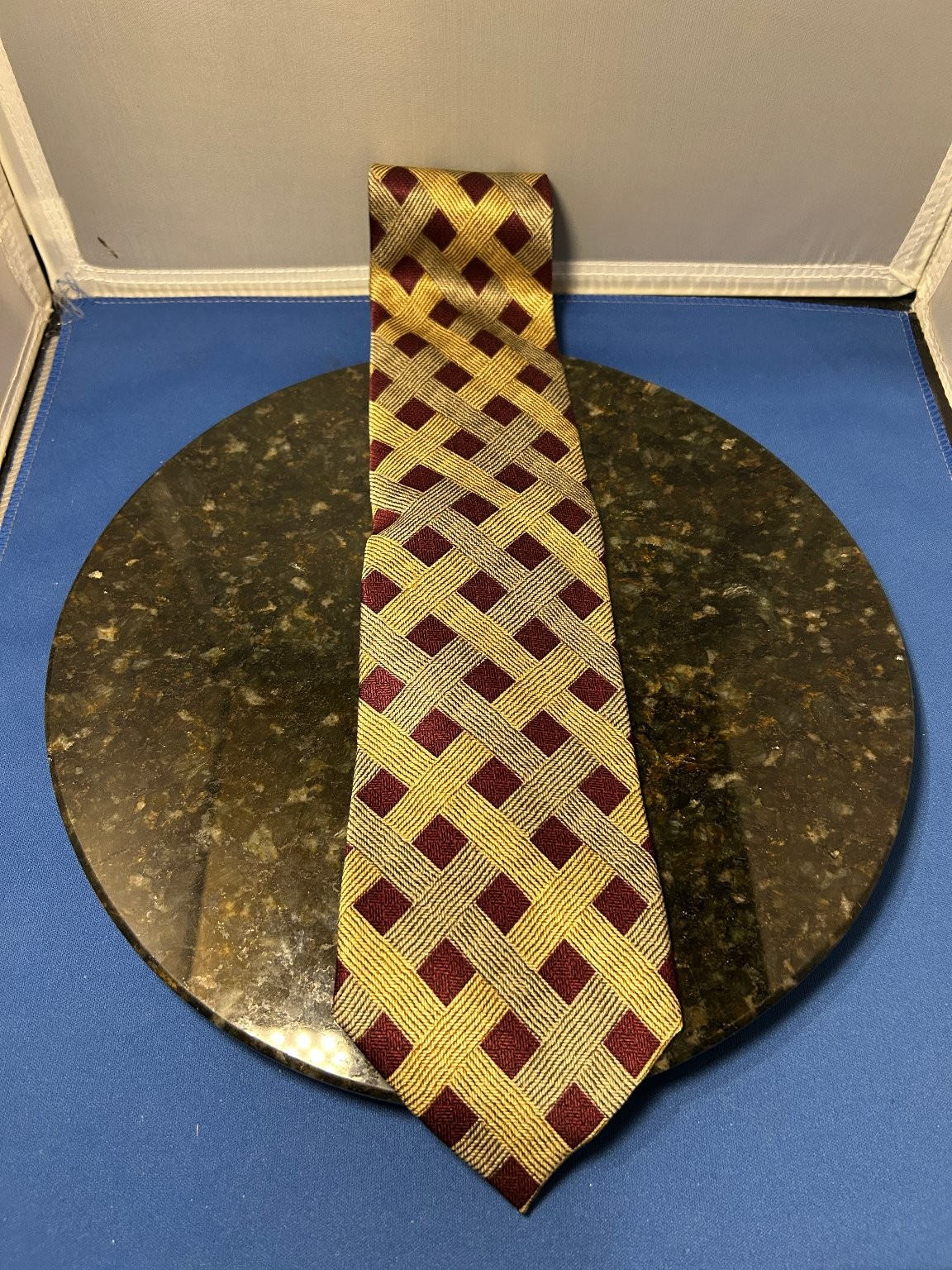 J.Z. Richards Men’s Classic Silk Tie Burgundy Gold Basketweave 57-60″