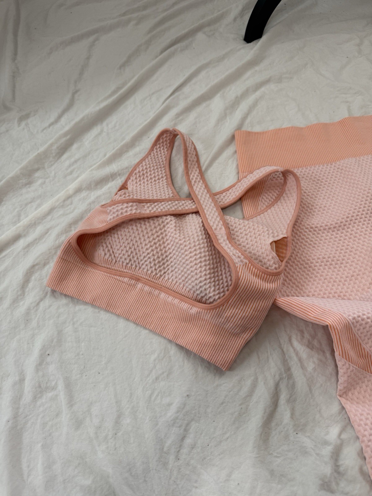 Pink abstract workout sports bra and leggings set size L #activewear #coords