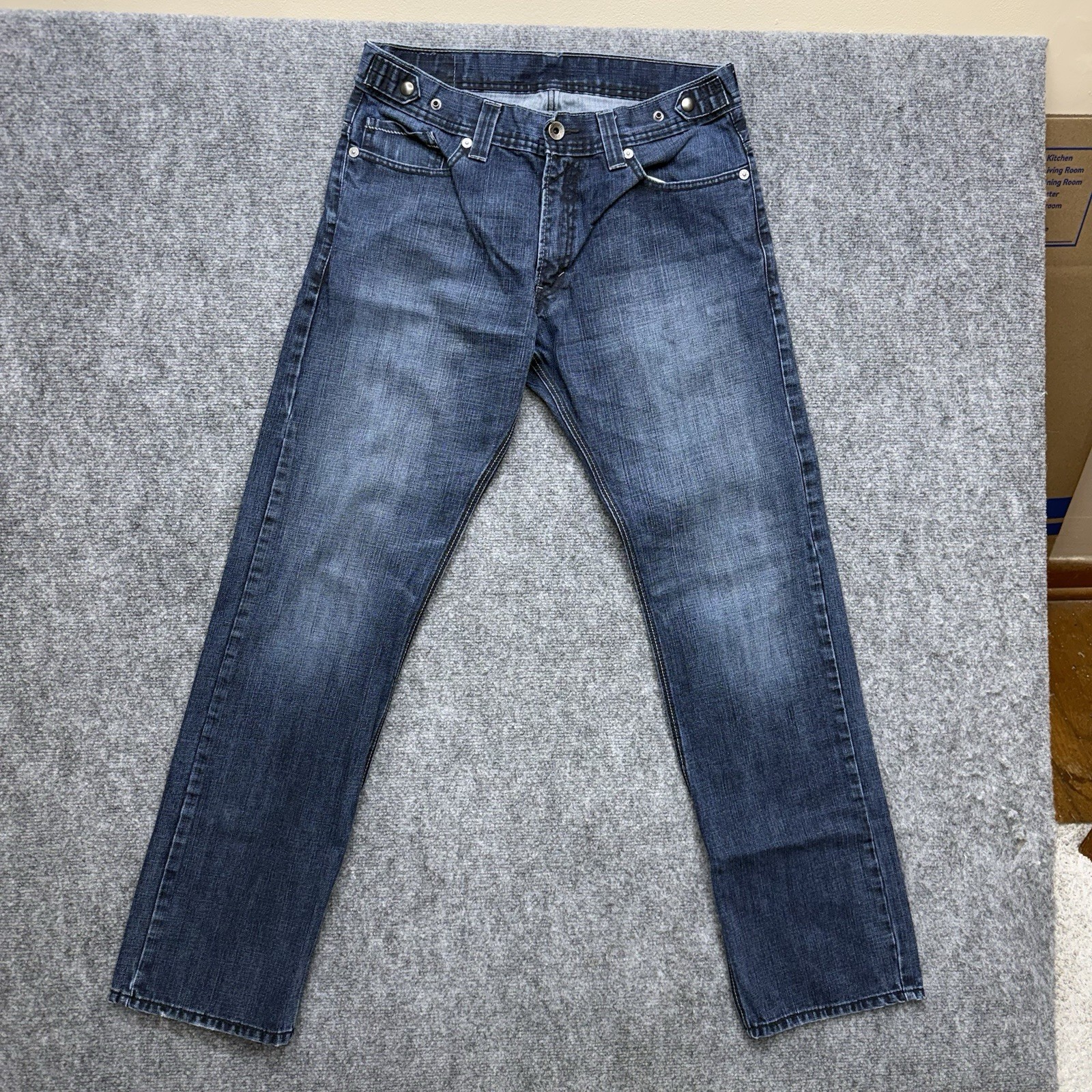 Levis 514 slim straight jeans zipper back pockets men’s size 34 34×34