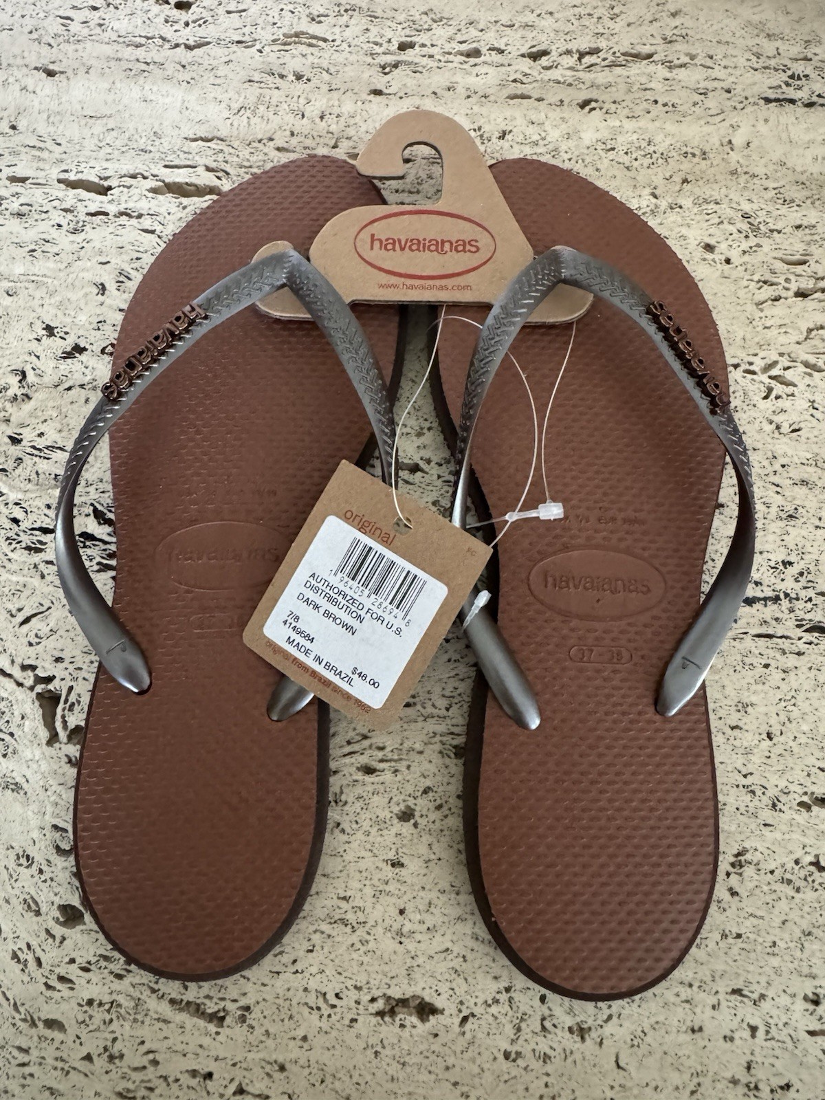 Havaianas Slim Point Flip Flops in Dark Brown. Size 37-38. MSRP $46
