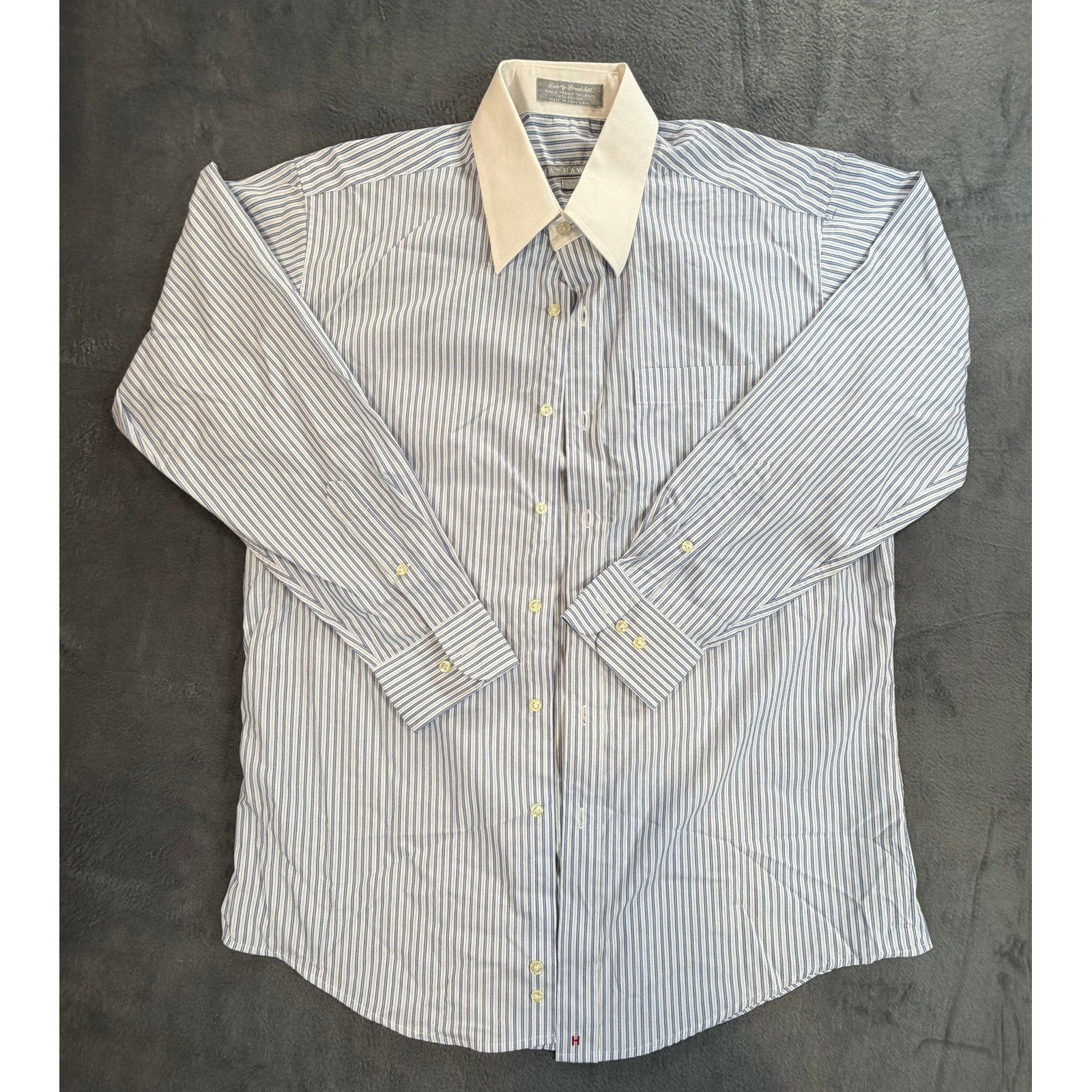 Hathaway Men’s Liberty Broadcloth Striped Dress Shirt Blue White 15 32/33 Cotton