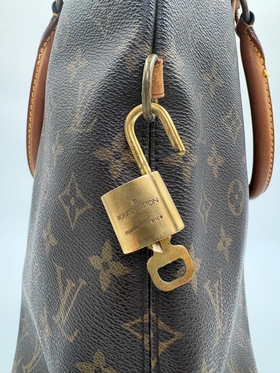 Louis Vuitton Lockit Vertical Monogram Canvas Satchel Bag FL0046 Dust Bag