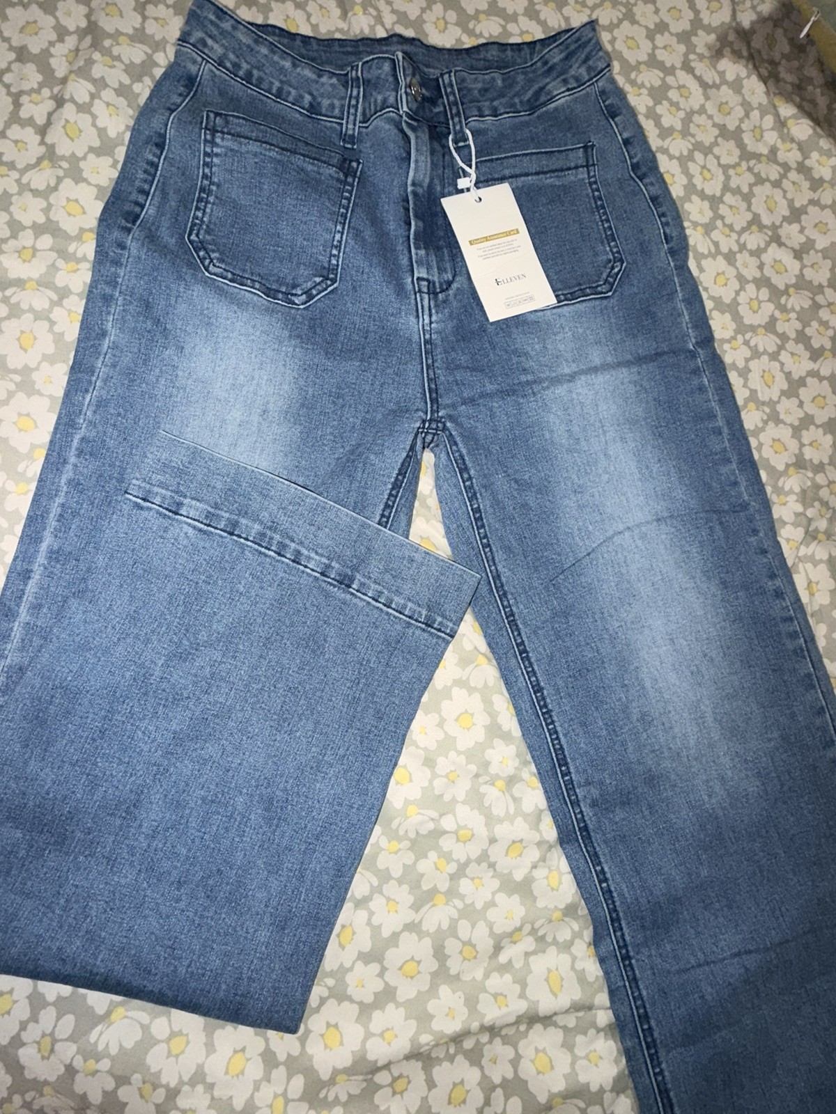 Elleven Light Wash Patch Pocket Wide-Leg Jeans – Size 8