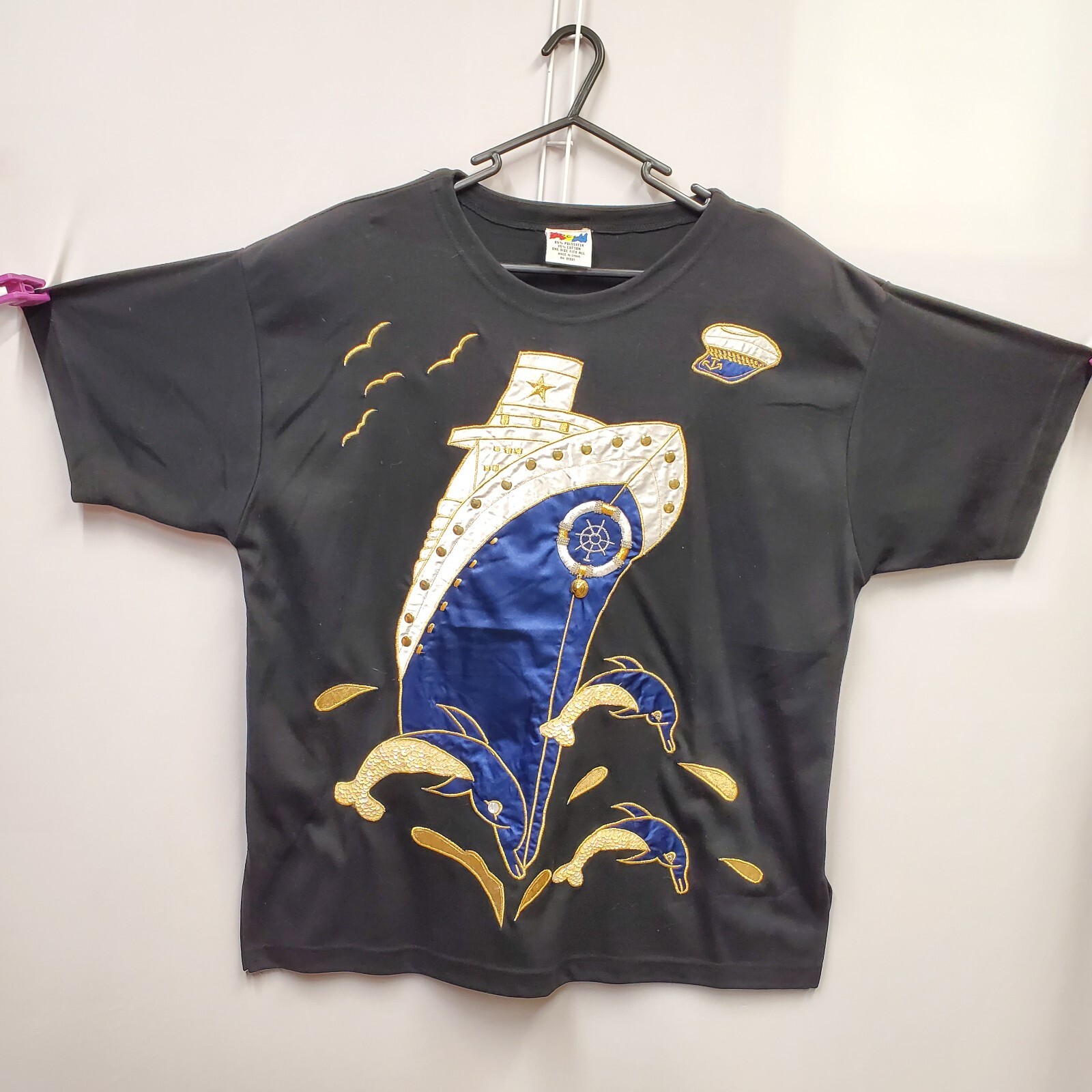 Vintage Focus Embroidered Nautical Themed Cruise Ship & Dolphins T-Shirt 46×28