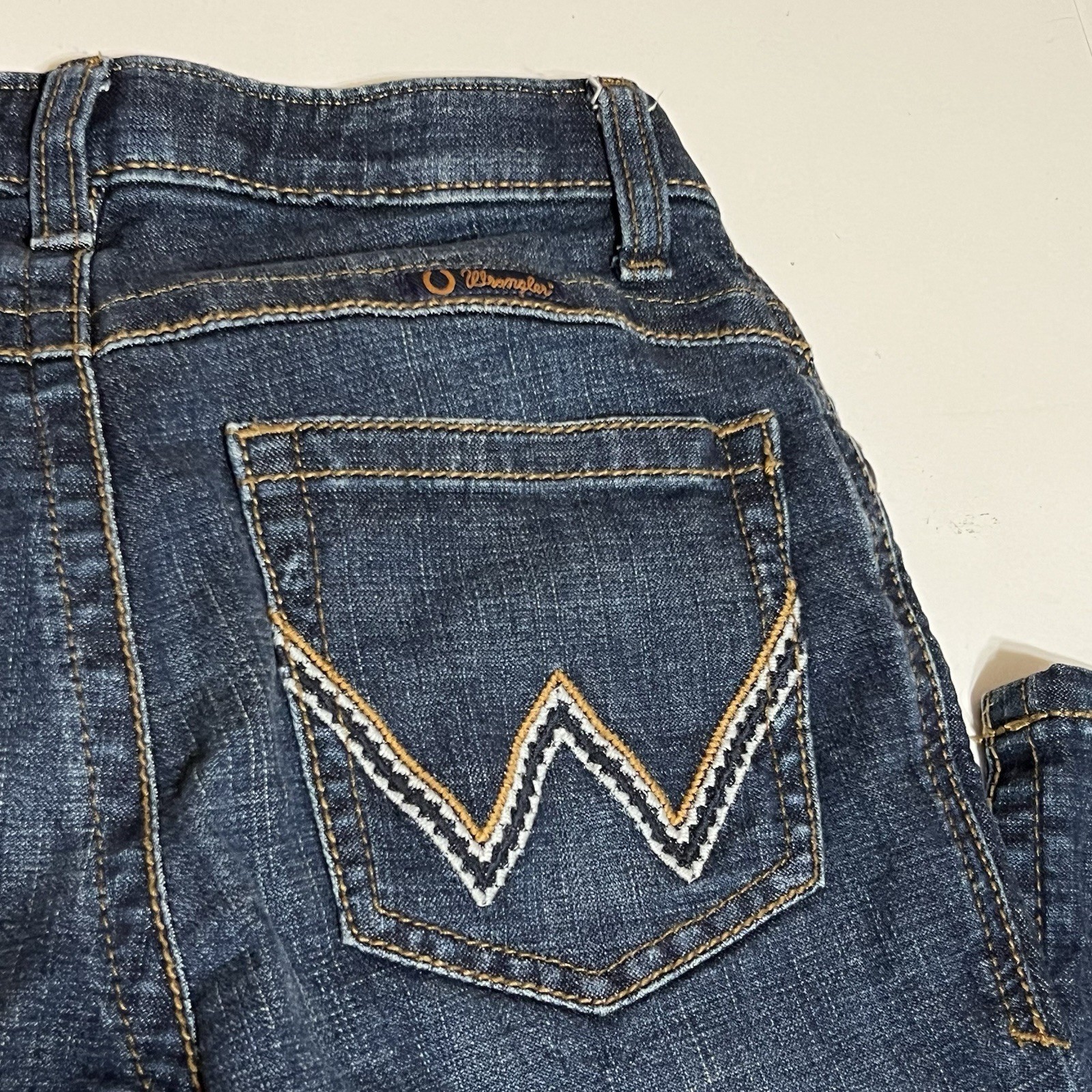 Wrangler Willow Ultimate Riding Jeans Boot Cut Women 7×34 (30×33) Stretch Blue